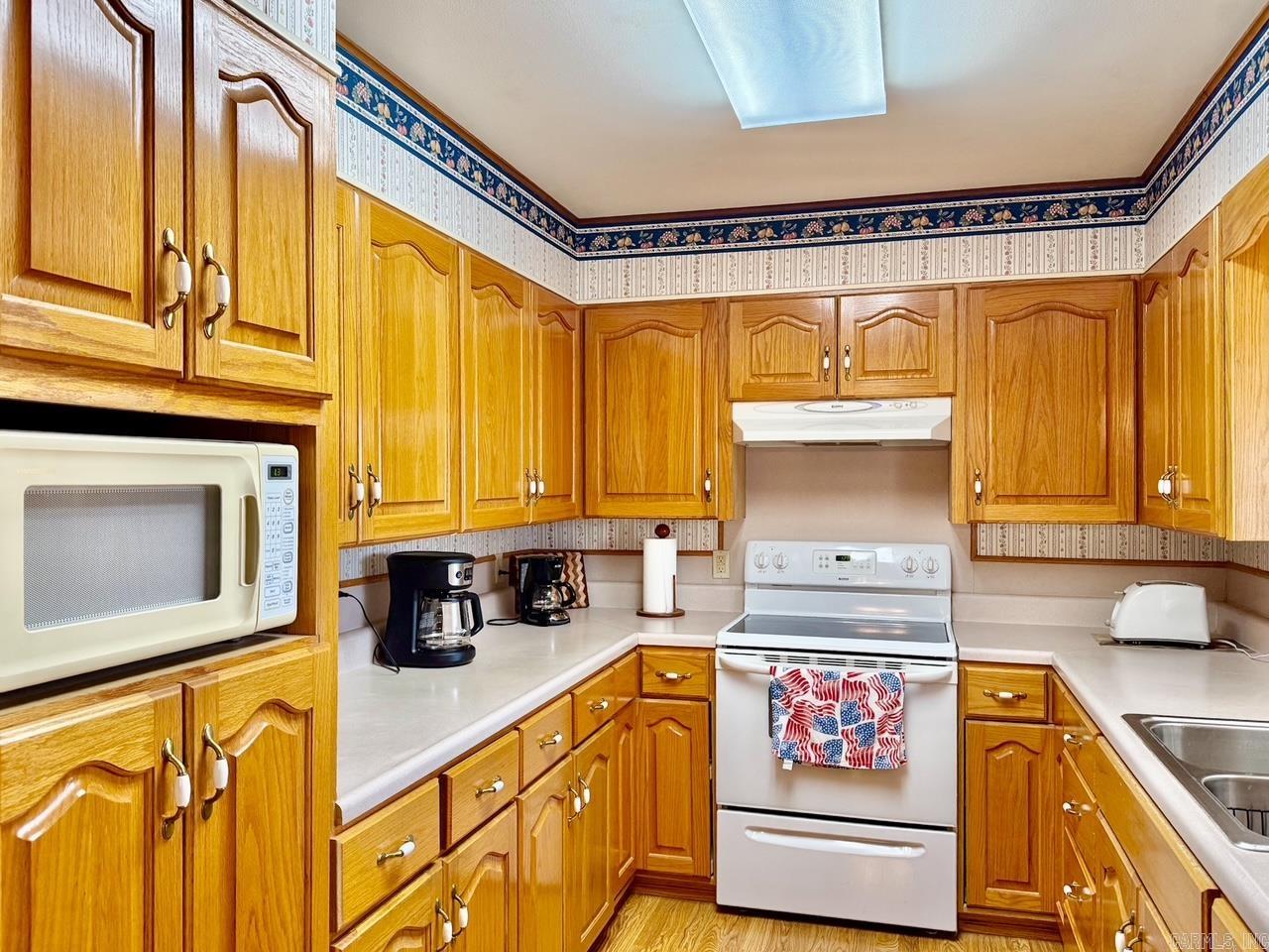 Lund and Hill Original - Residential