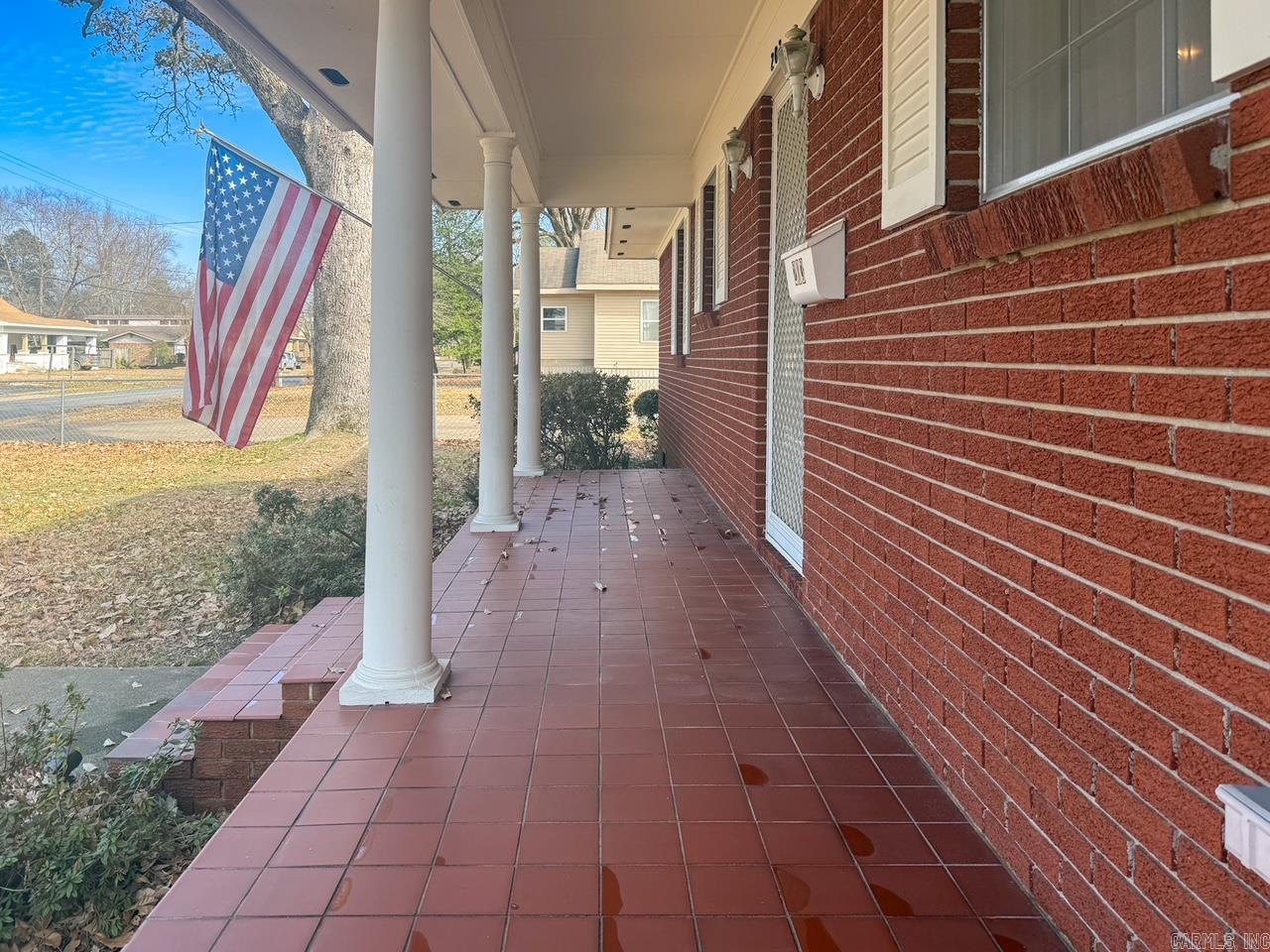 Lund and Hill Original - Residential