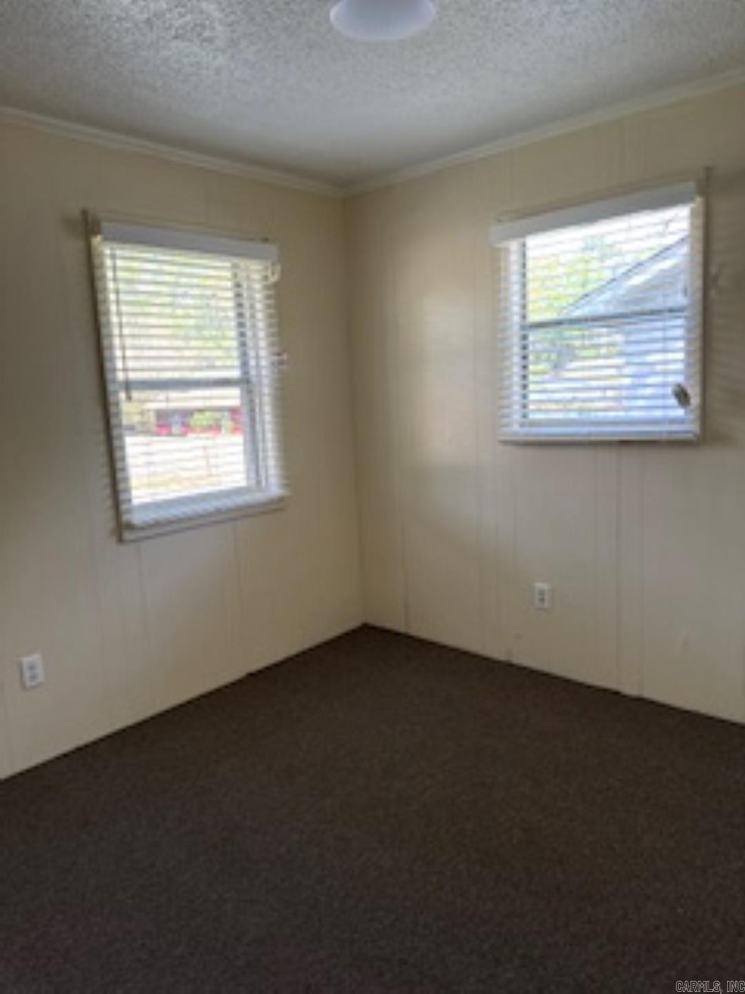 PINECREST SD - Residential