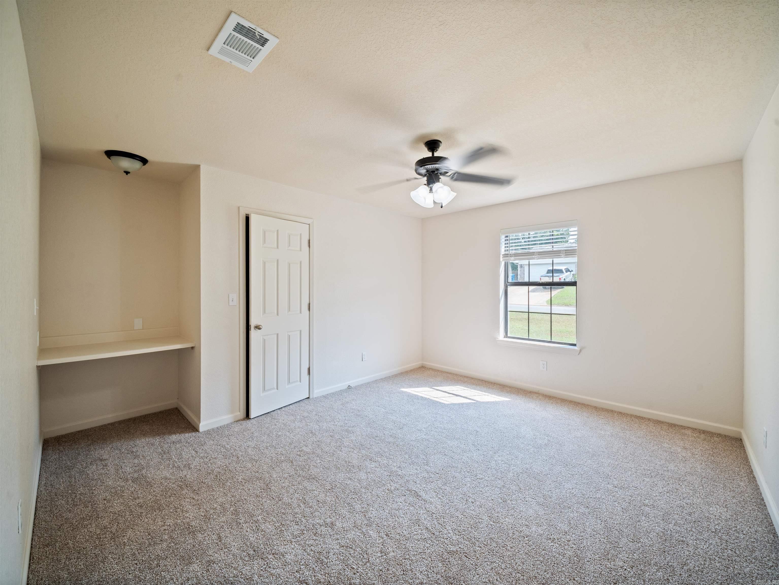 PINECROFT - Residential