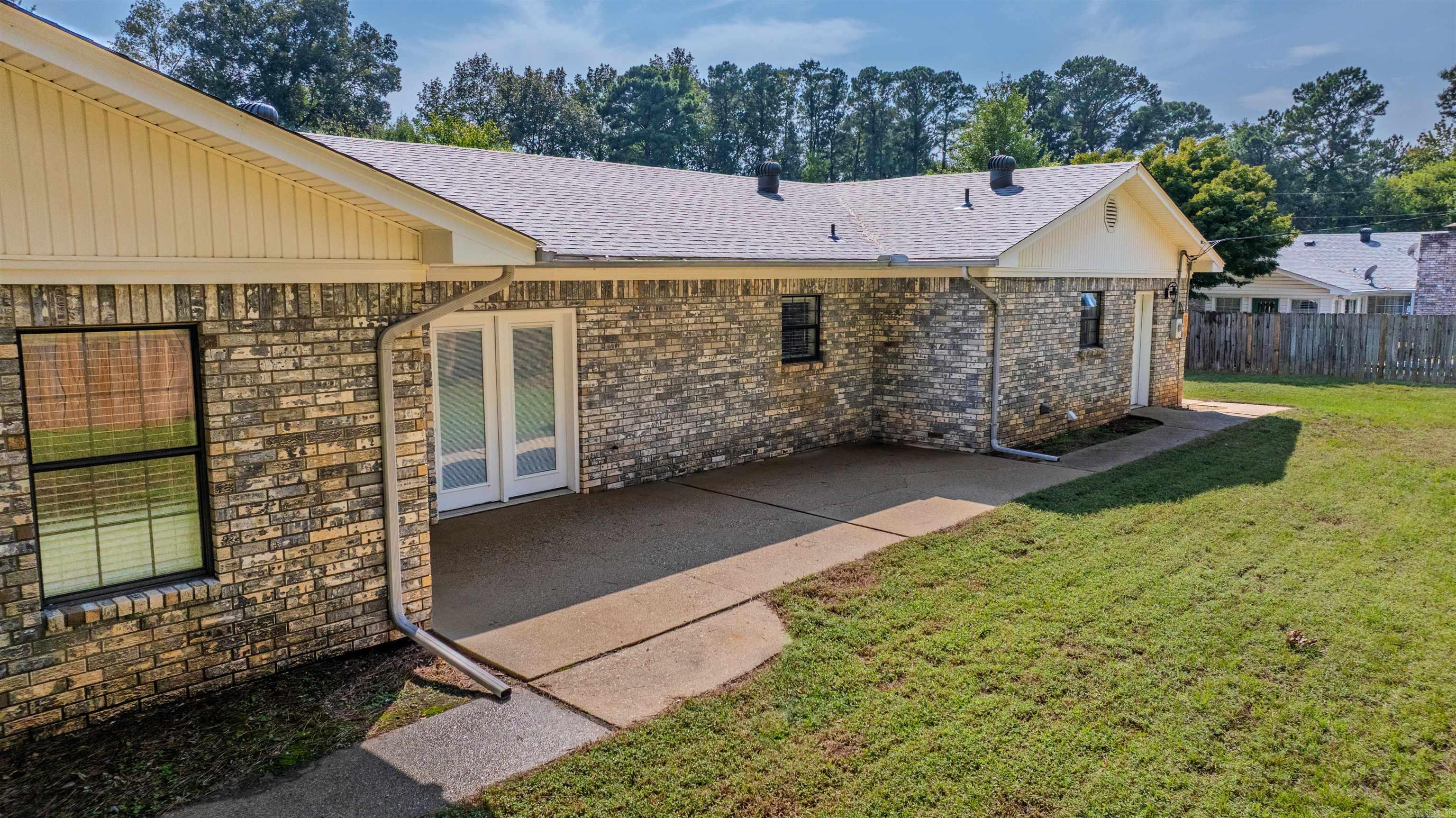 PINECROFT - Residential