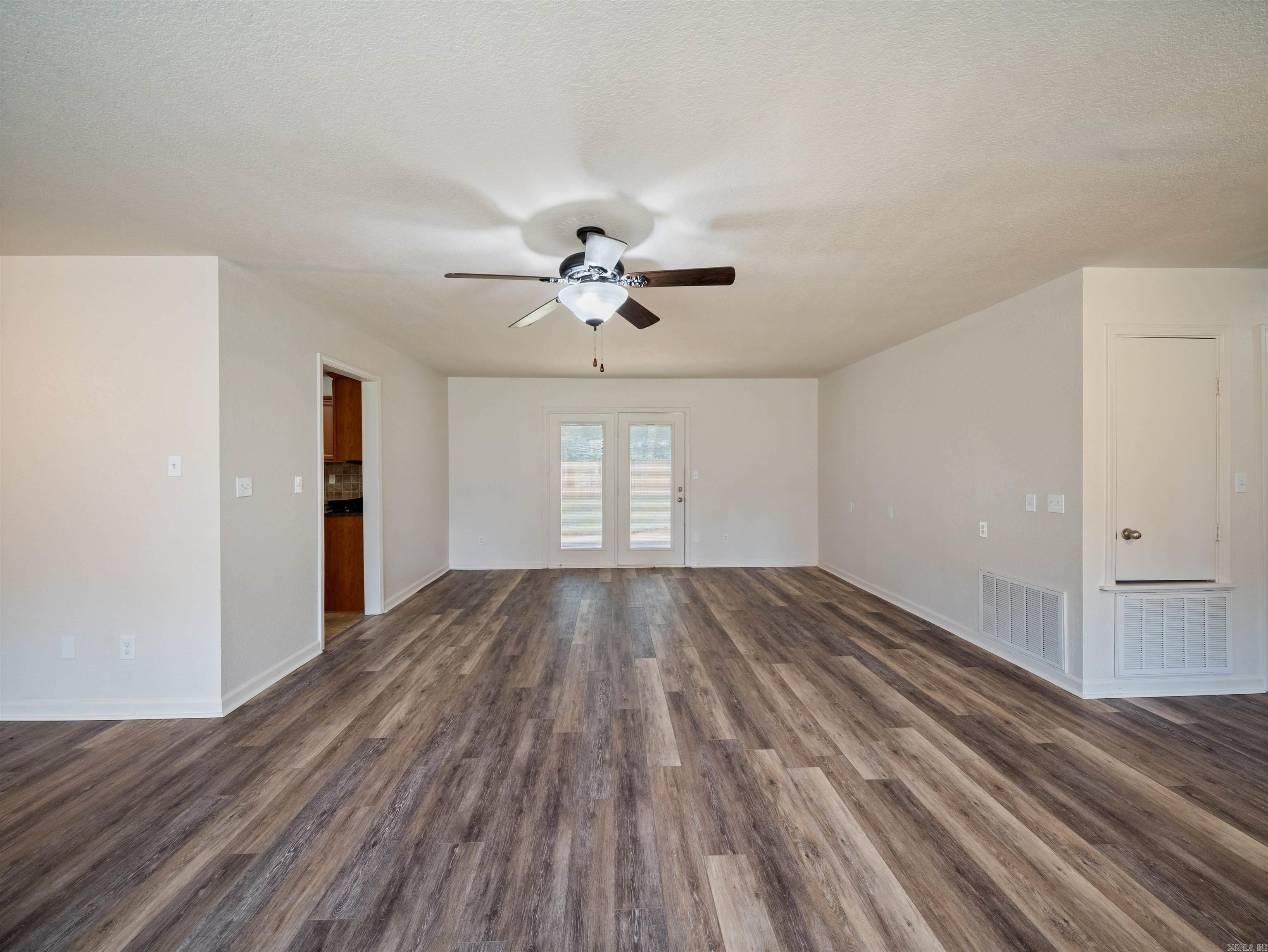 PINECROFT - Residential