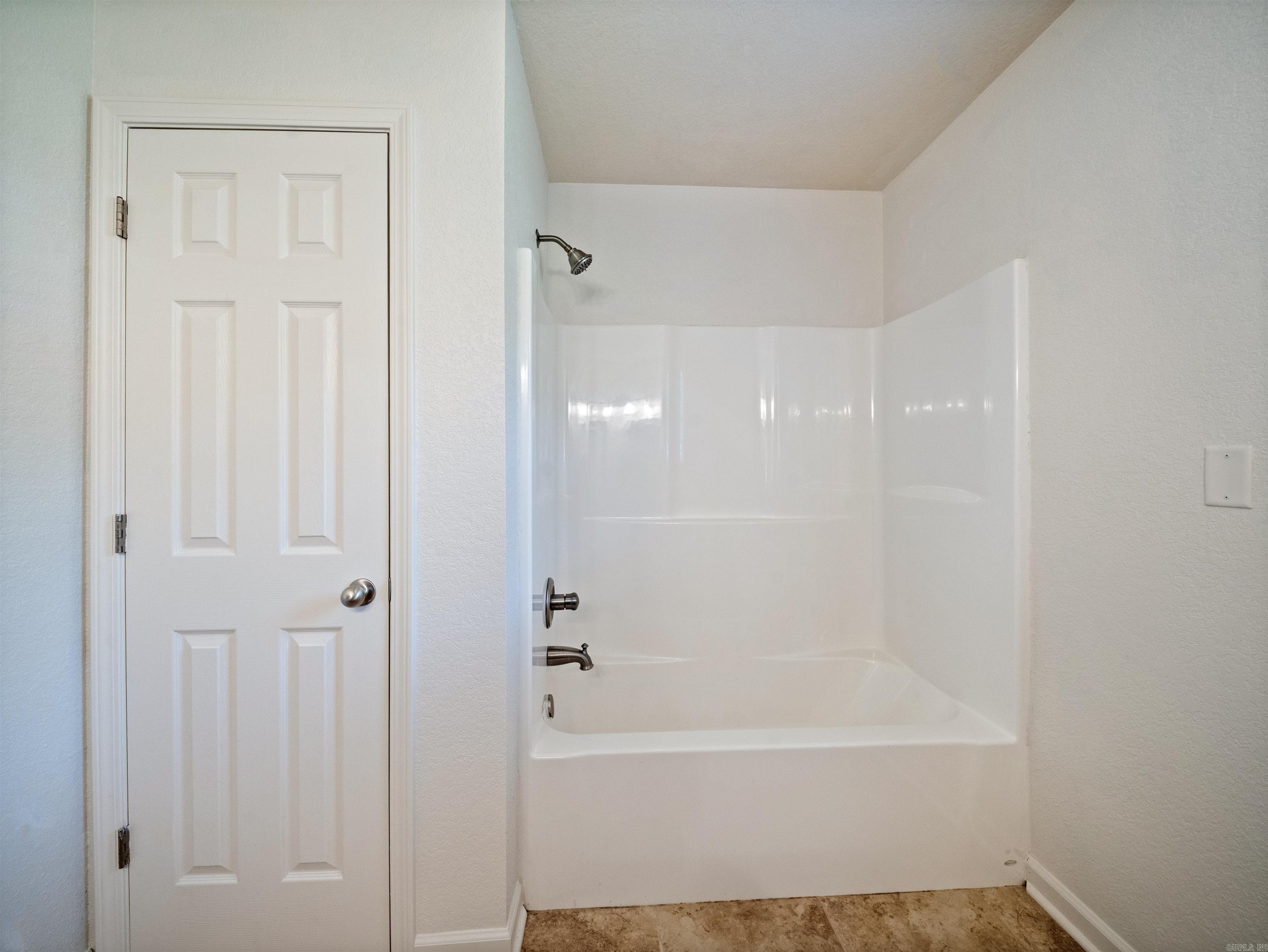 PINECROFT - Residential