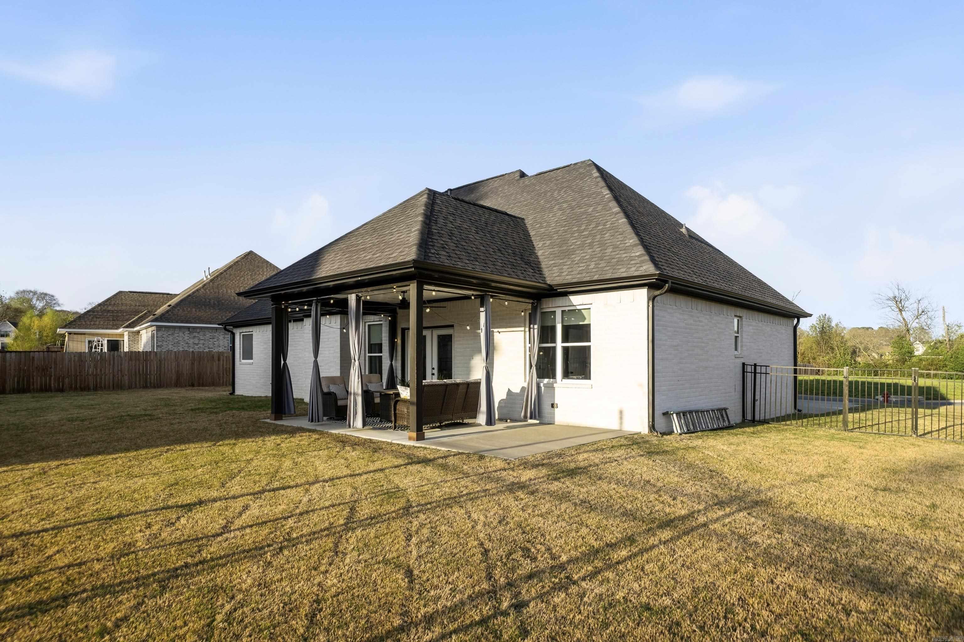 WILDWOOD GARDENS - Residential