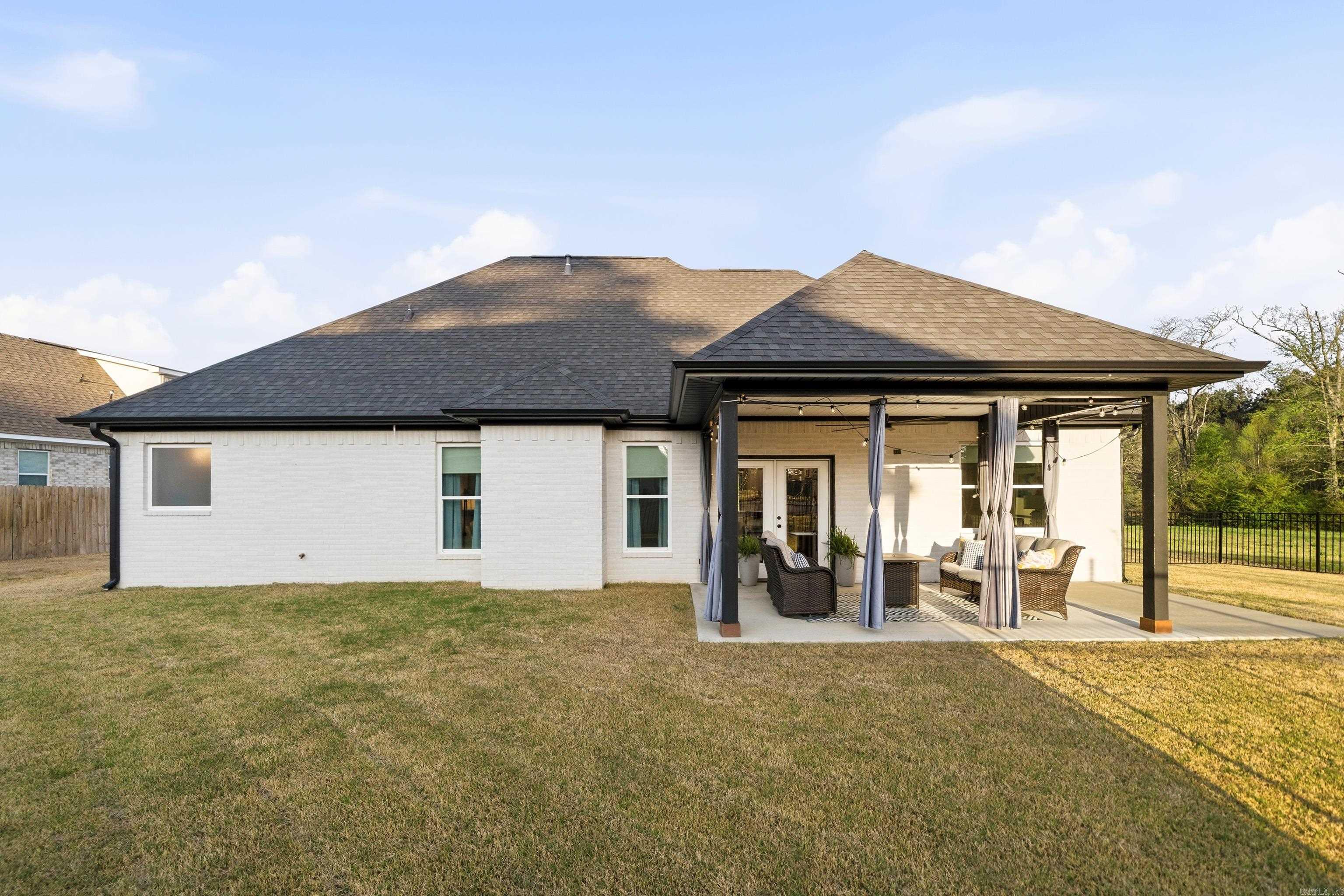 WILDWOOD GARDENS - Residential