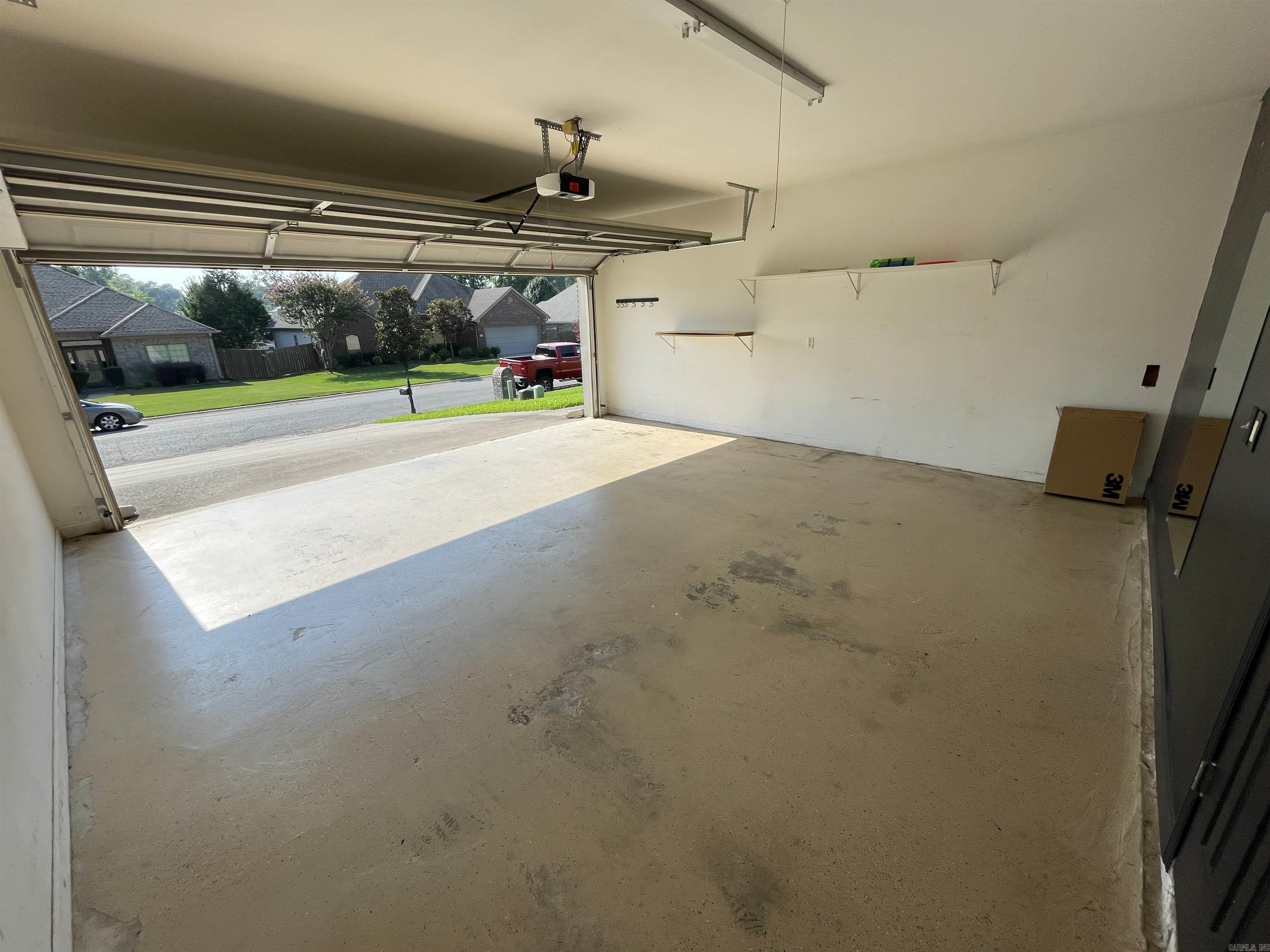 ST ANDREWS WOODS - Residential