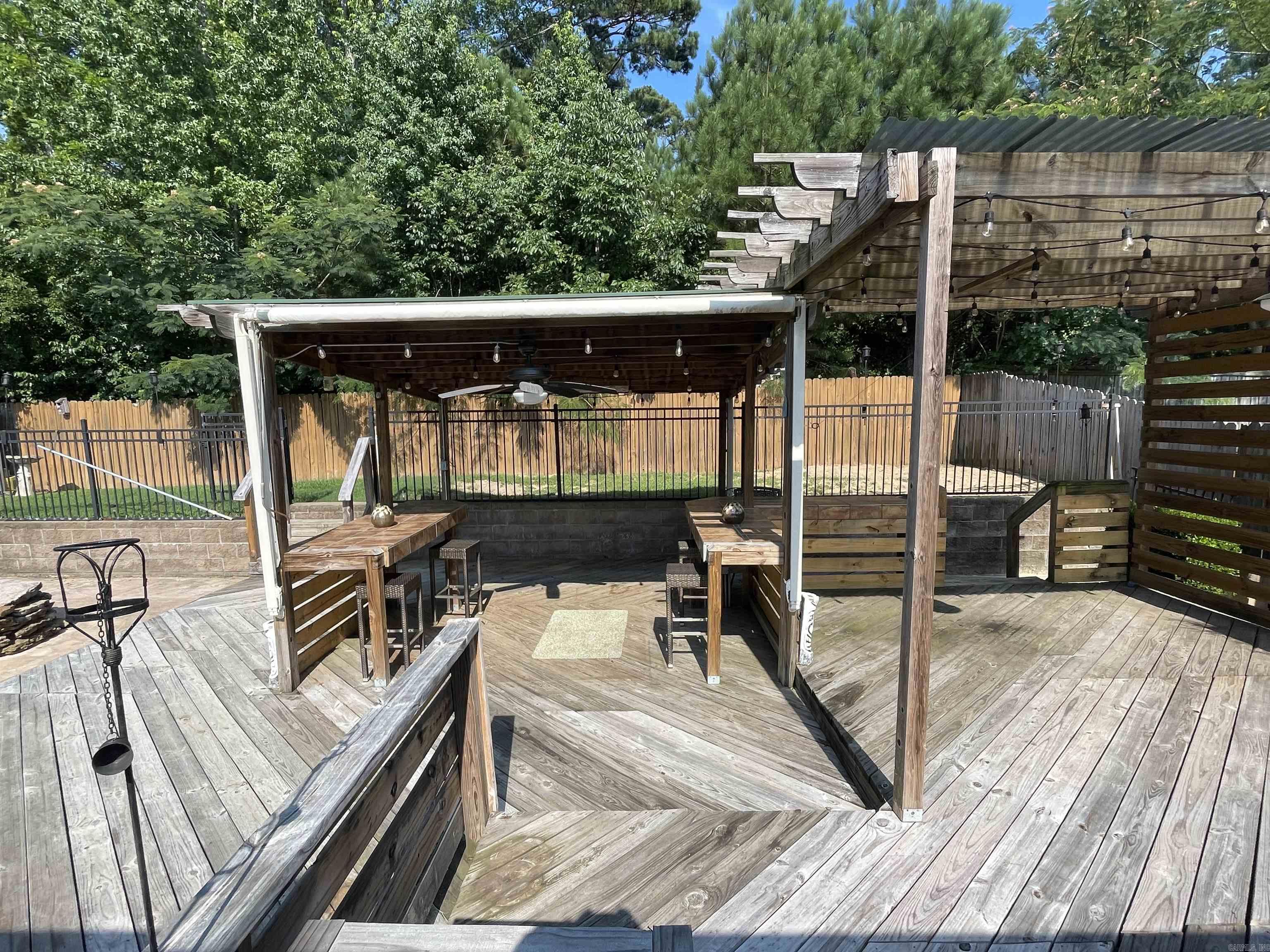 ST ANDREWS WOODS - Residential