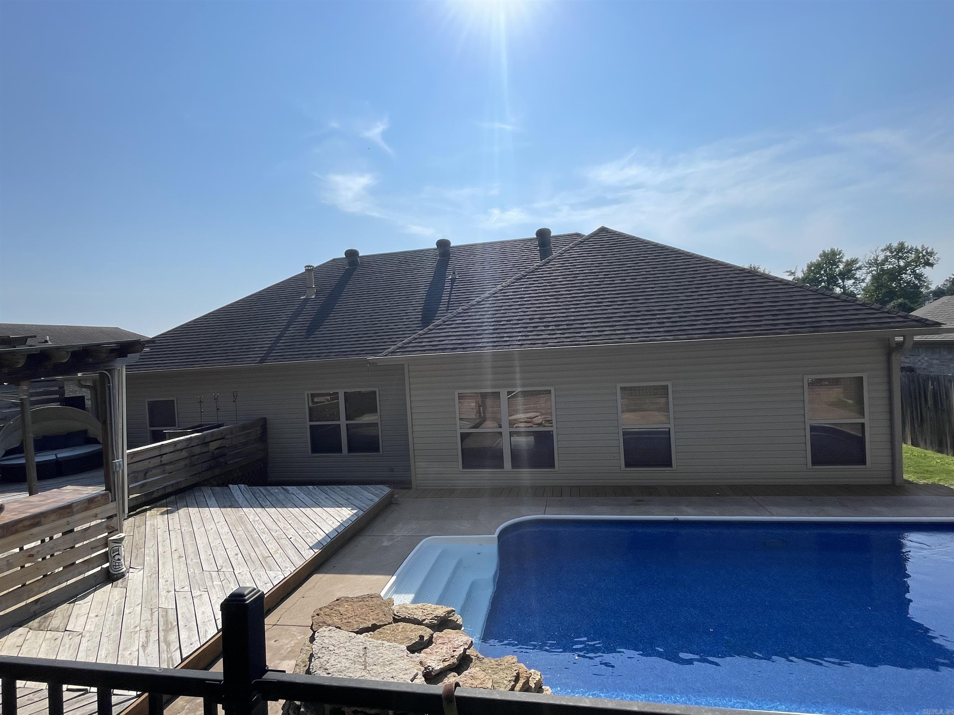 ST ANDREWS WOODS - Residential