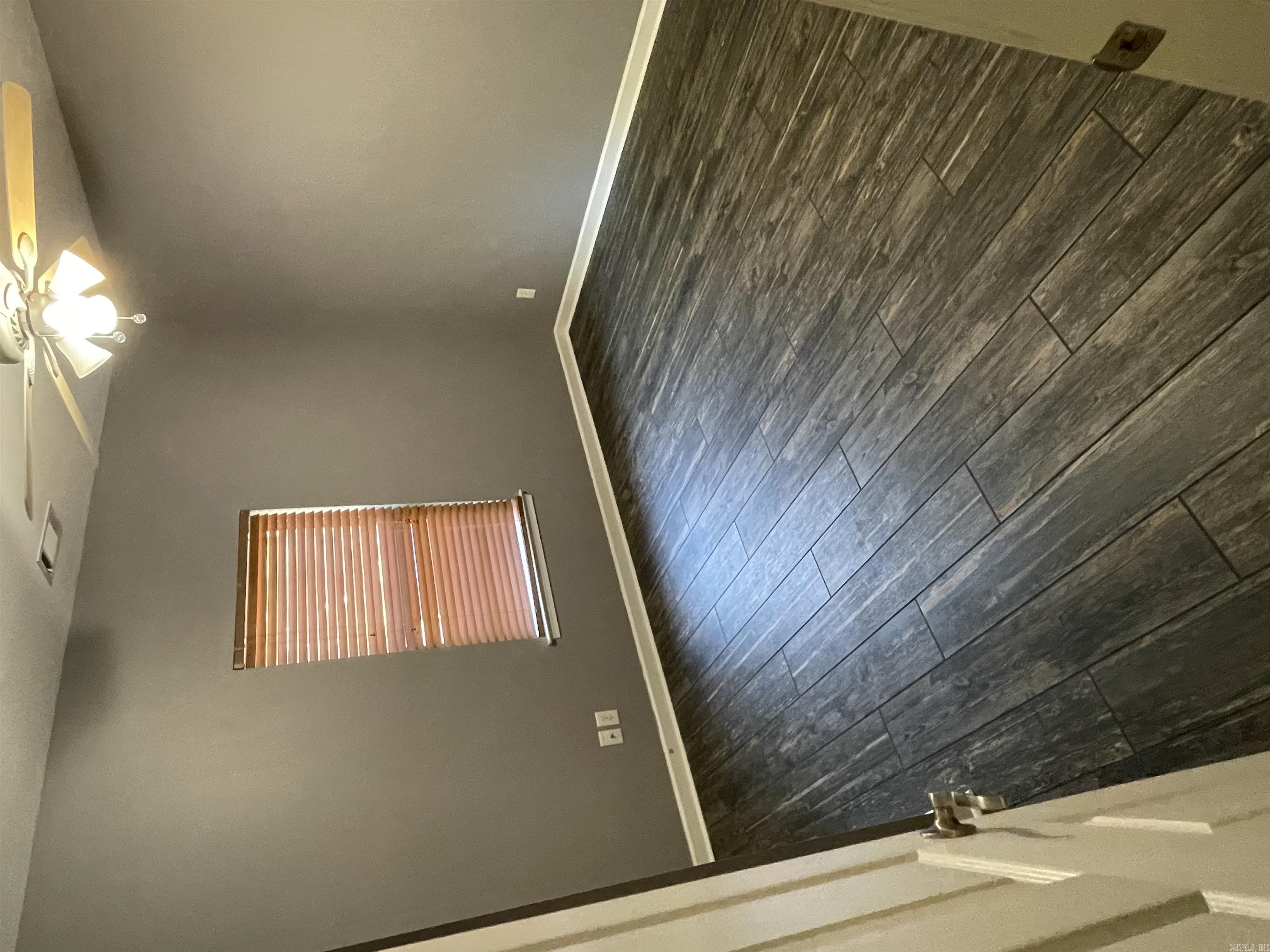 ST ANDREWS WOODS - Residential