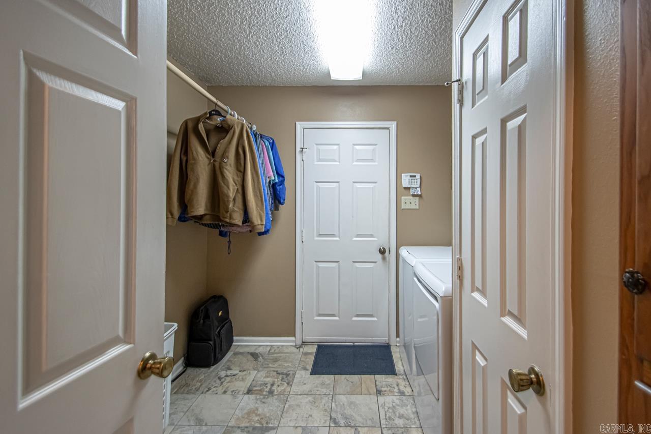 DARK FOREST PLACE - Residential