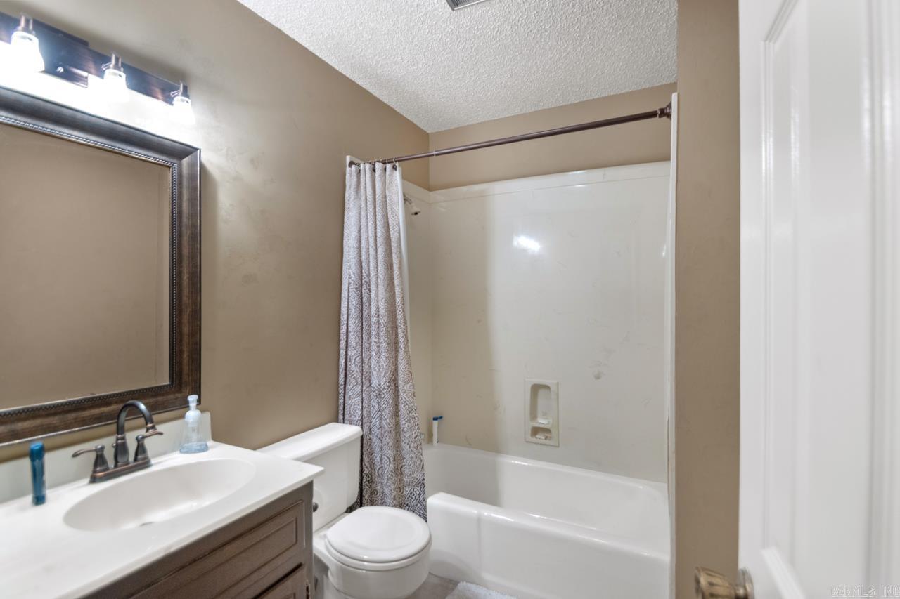 DARK FOREST PLACE - Residential