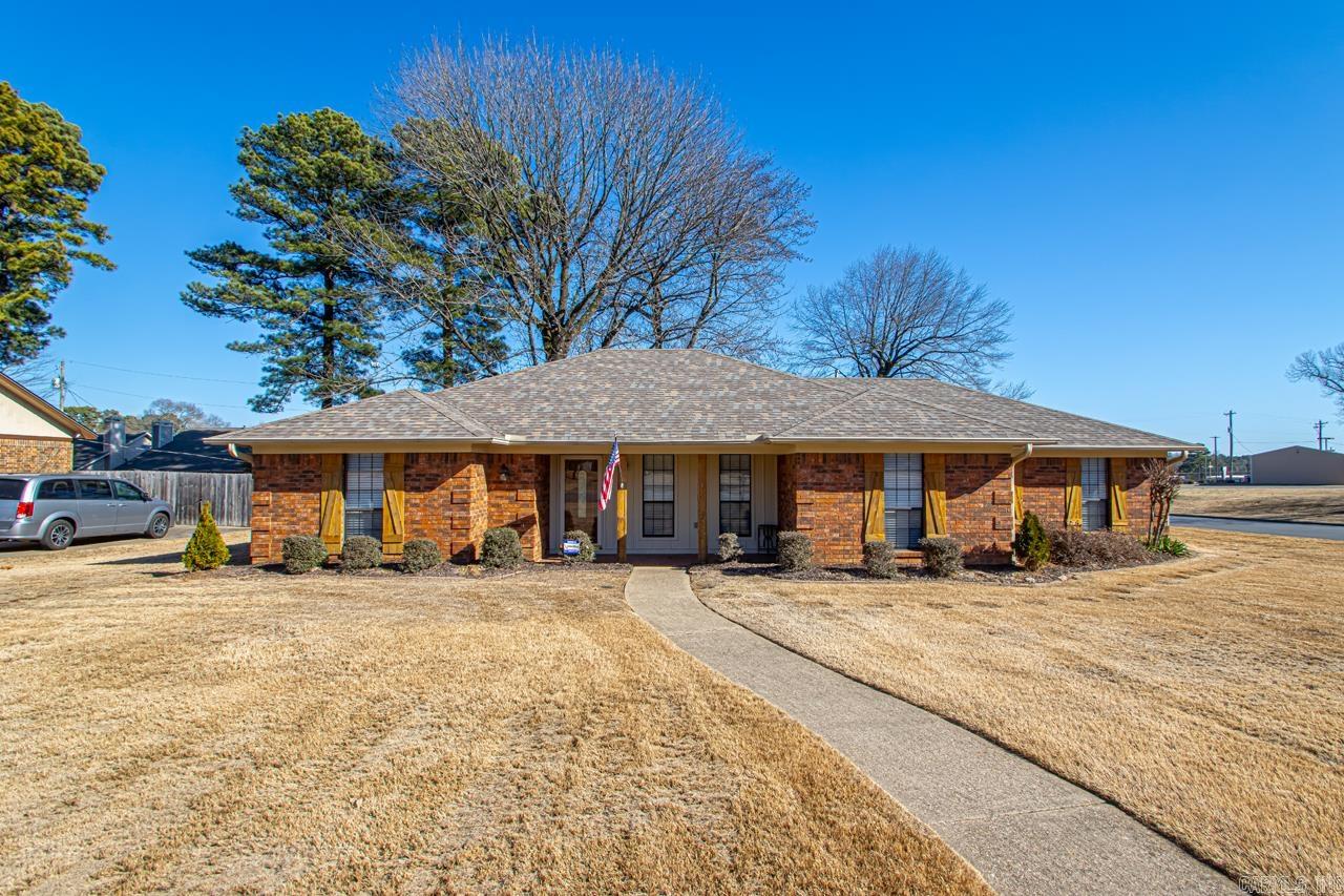 DARK FOREST PLACE - Residential