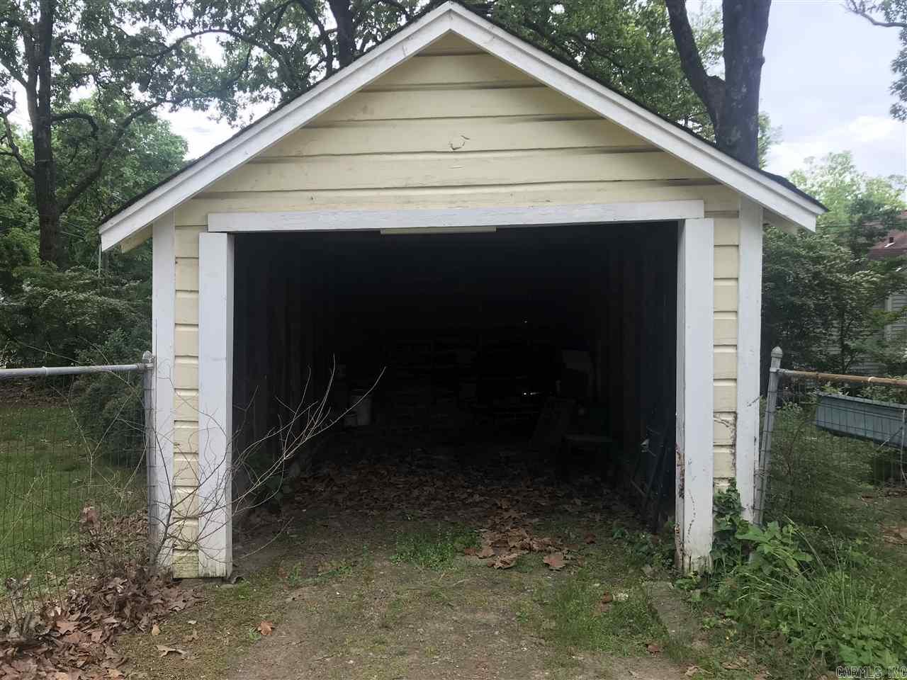 Elmhurst - Residential Lease