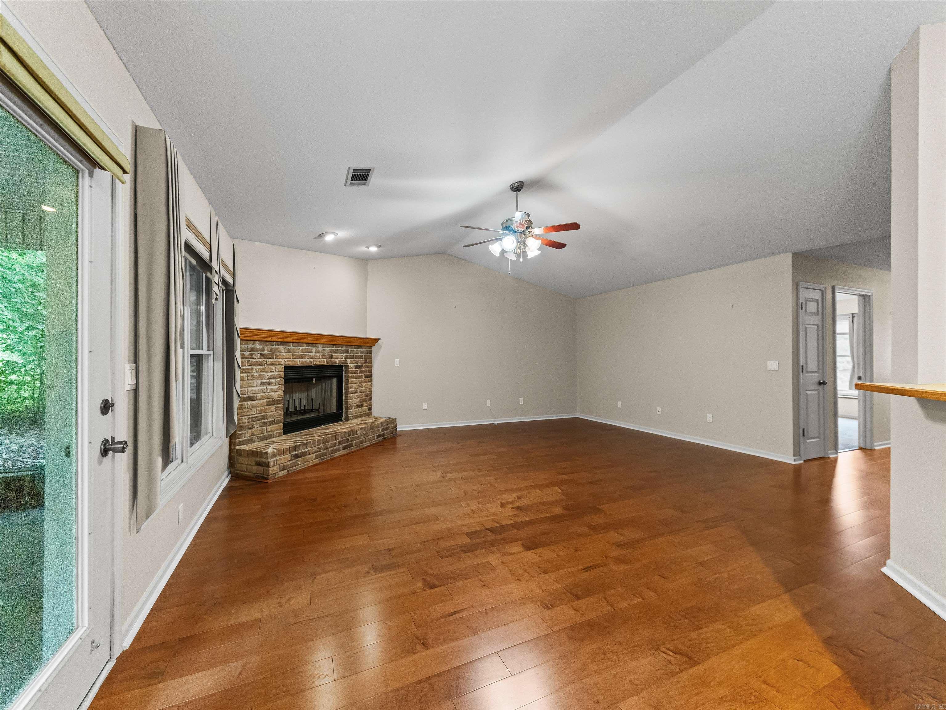 BURGOS - Residential