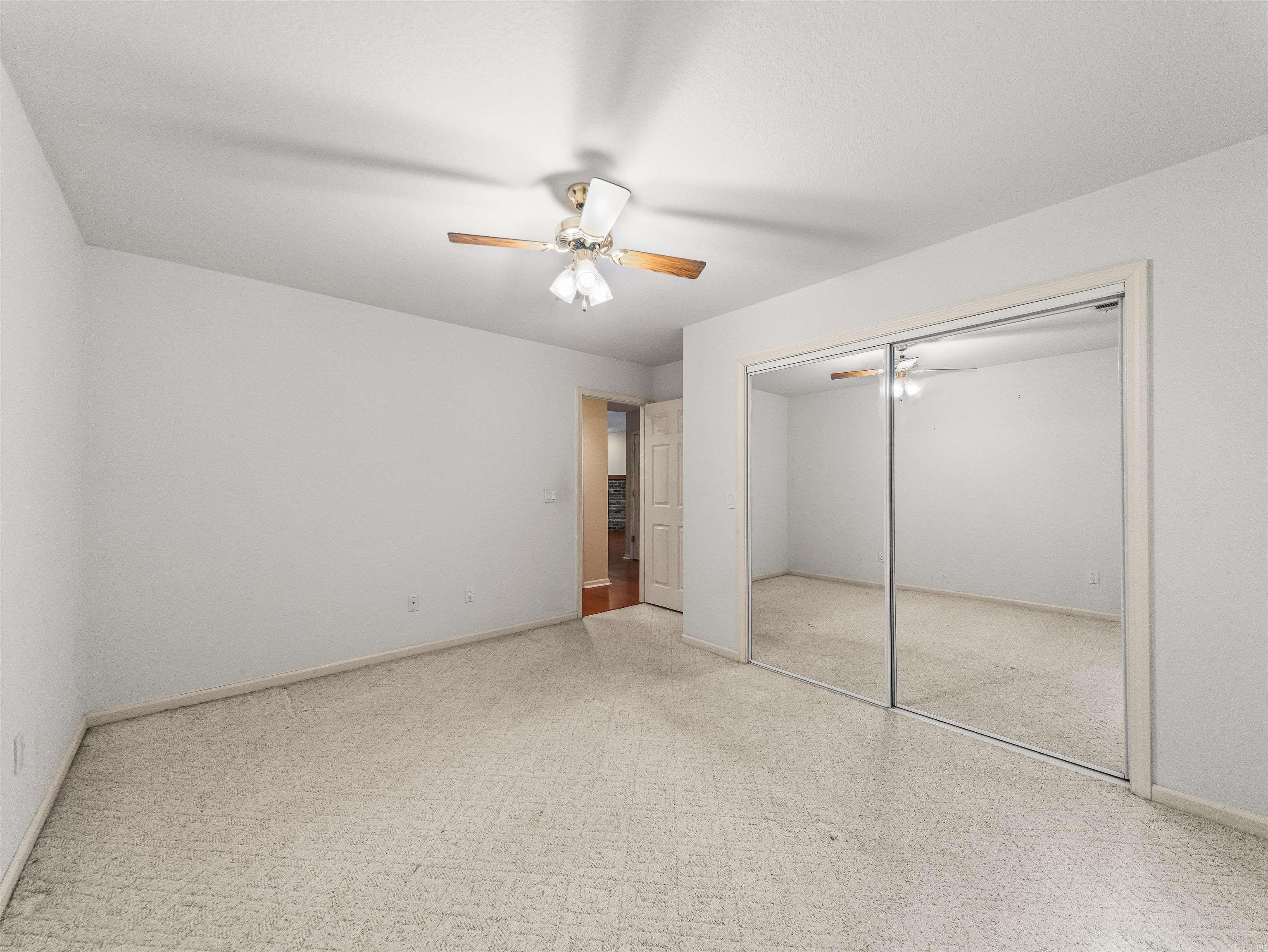 BURGOS - Residential