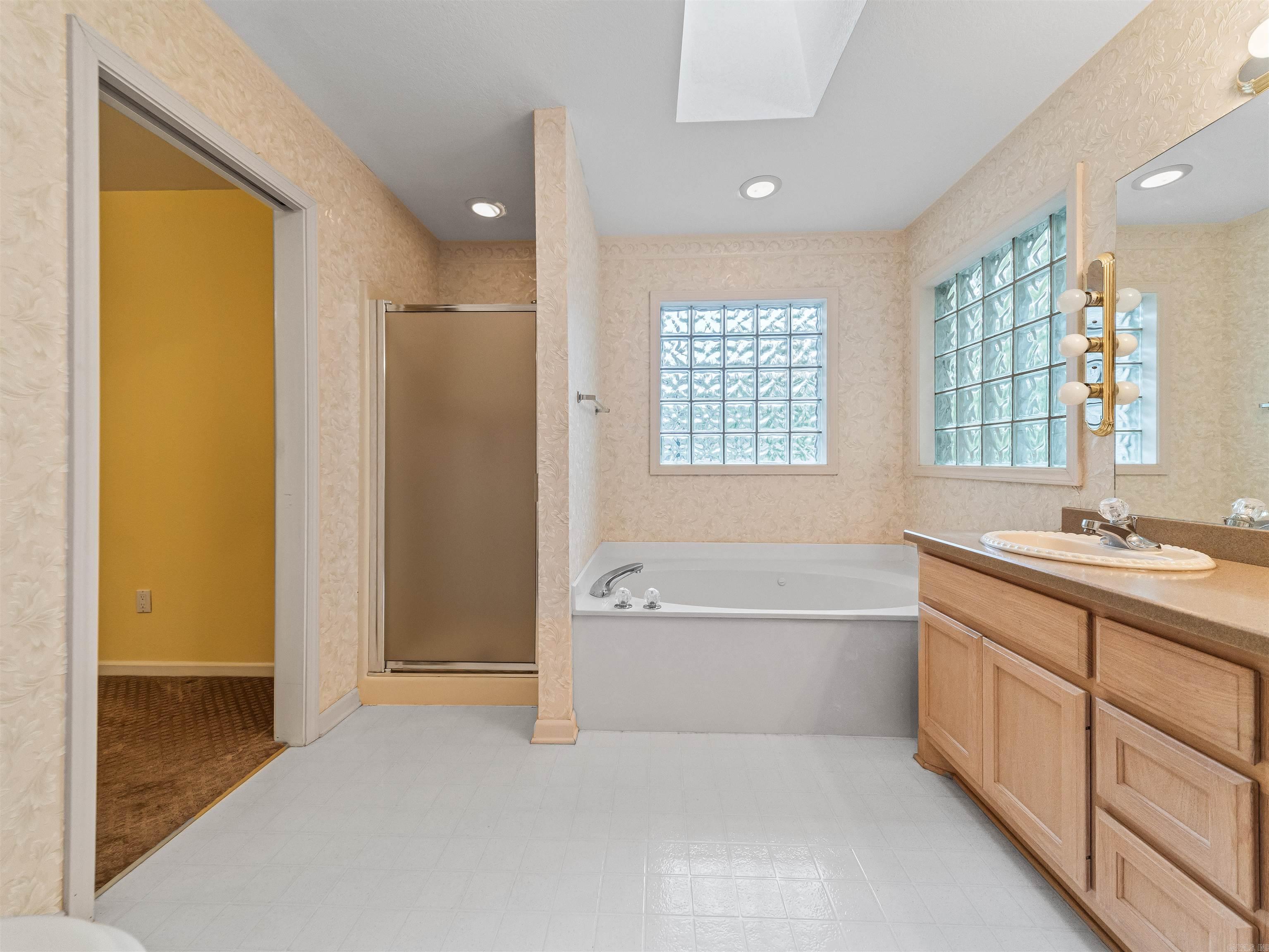 BURGOS - Residential