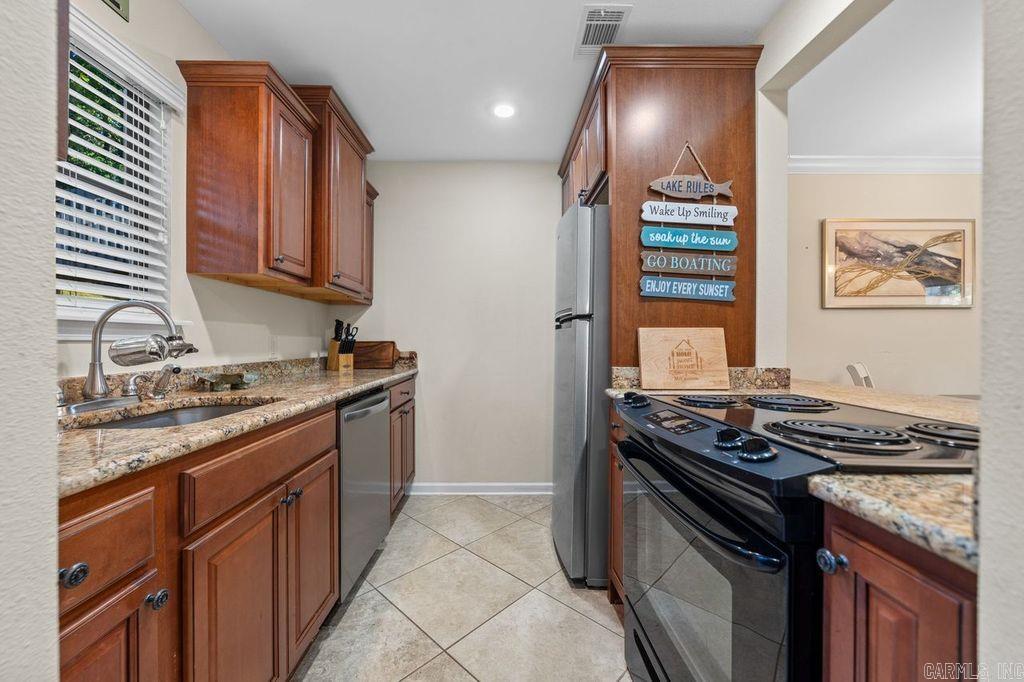 SUNSET COVE HPR - Residential