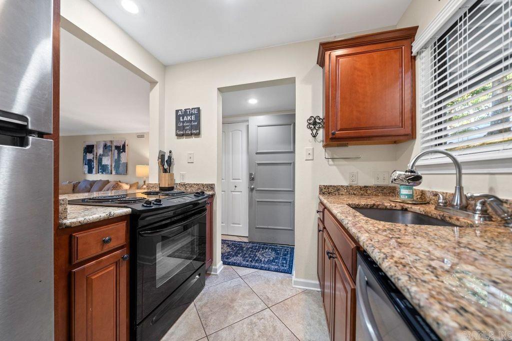 SUNSET COVE HPR - Residential