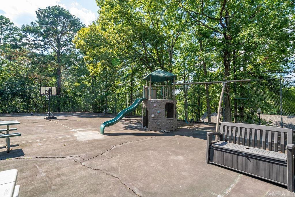 SUNSET COVE HPR - Residential