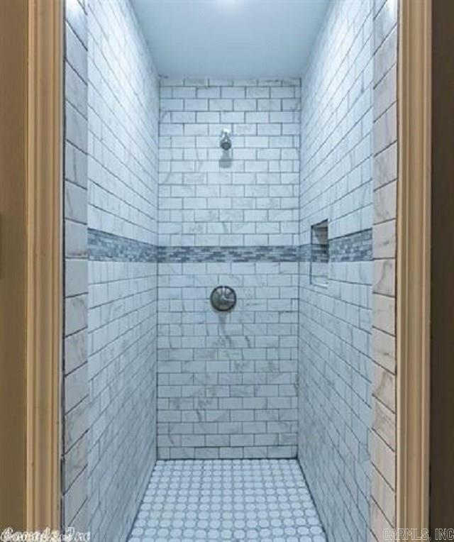 Woodlawn Heights - Residential Lease