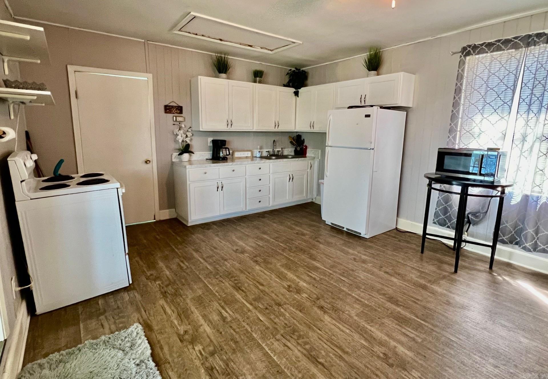 HENRY BALTZ SUB - Residential