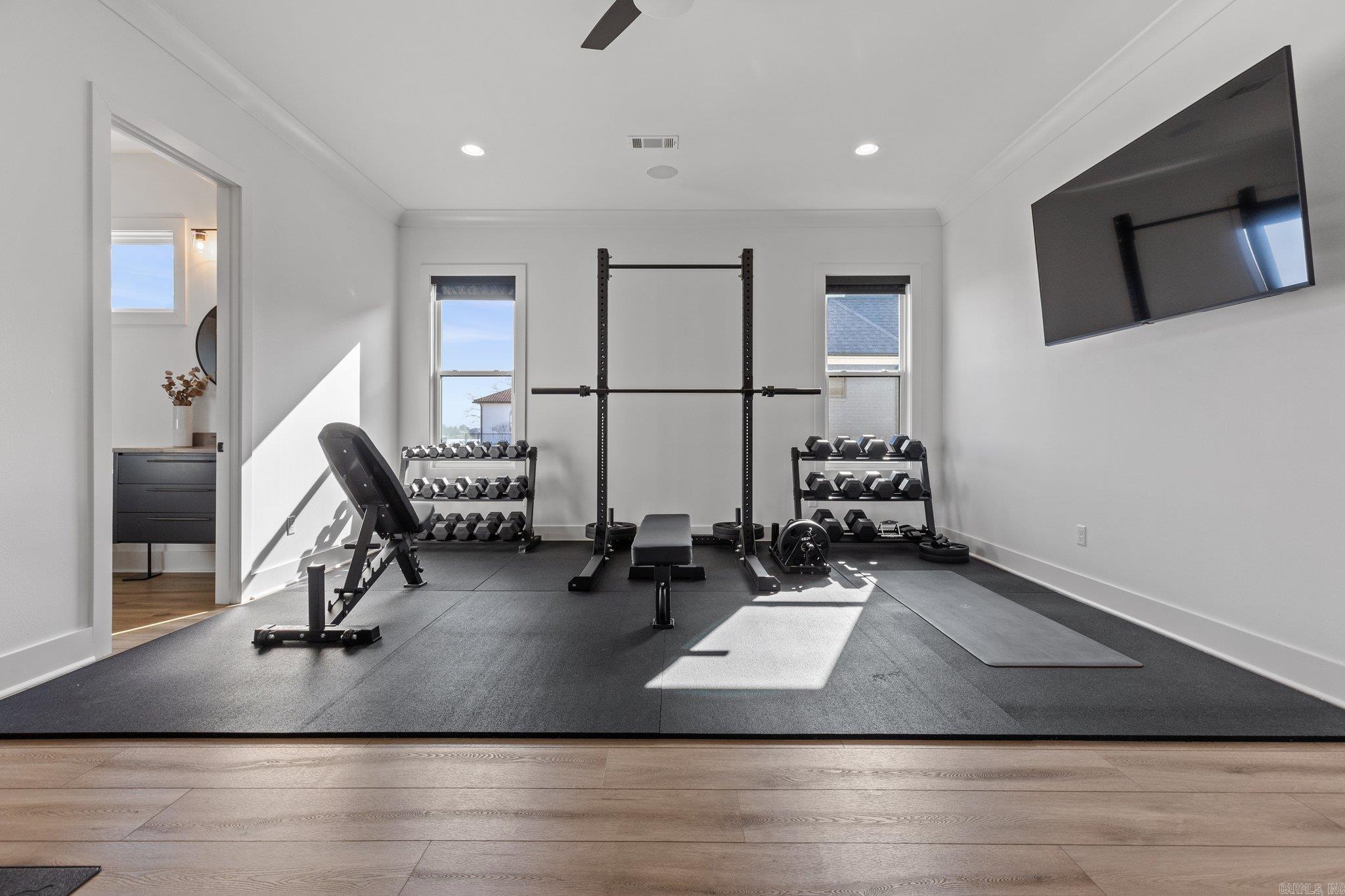 THE POINTE HURRICANE ESTATES - Residential