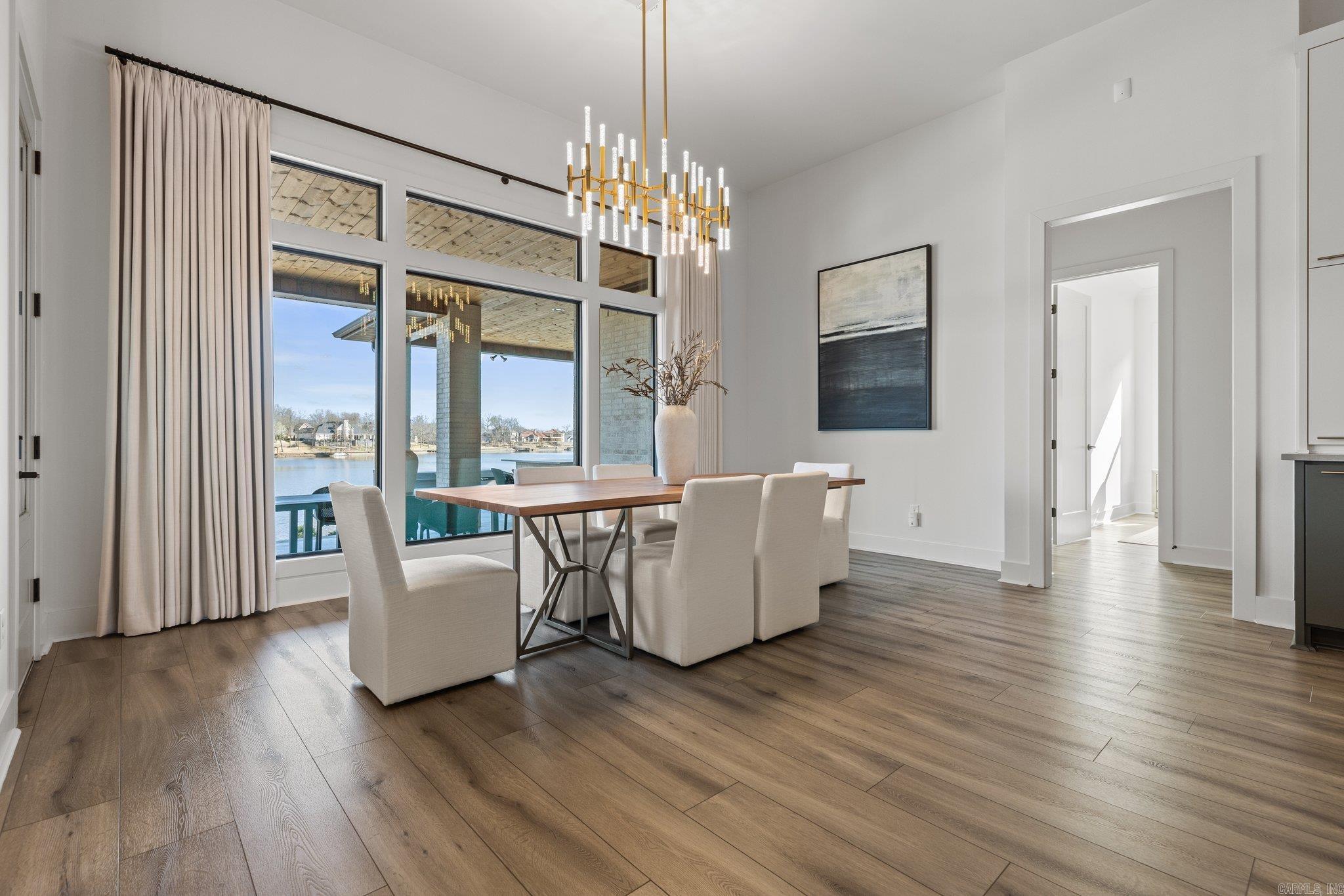 THE POINTE HURRICANE ESTATES - Residential