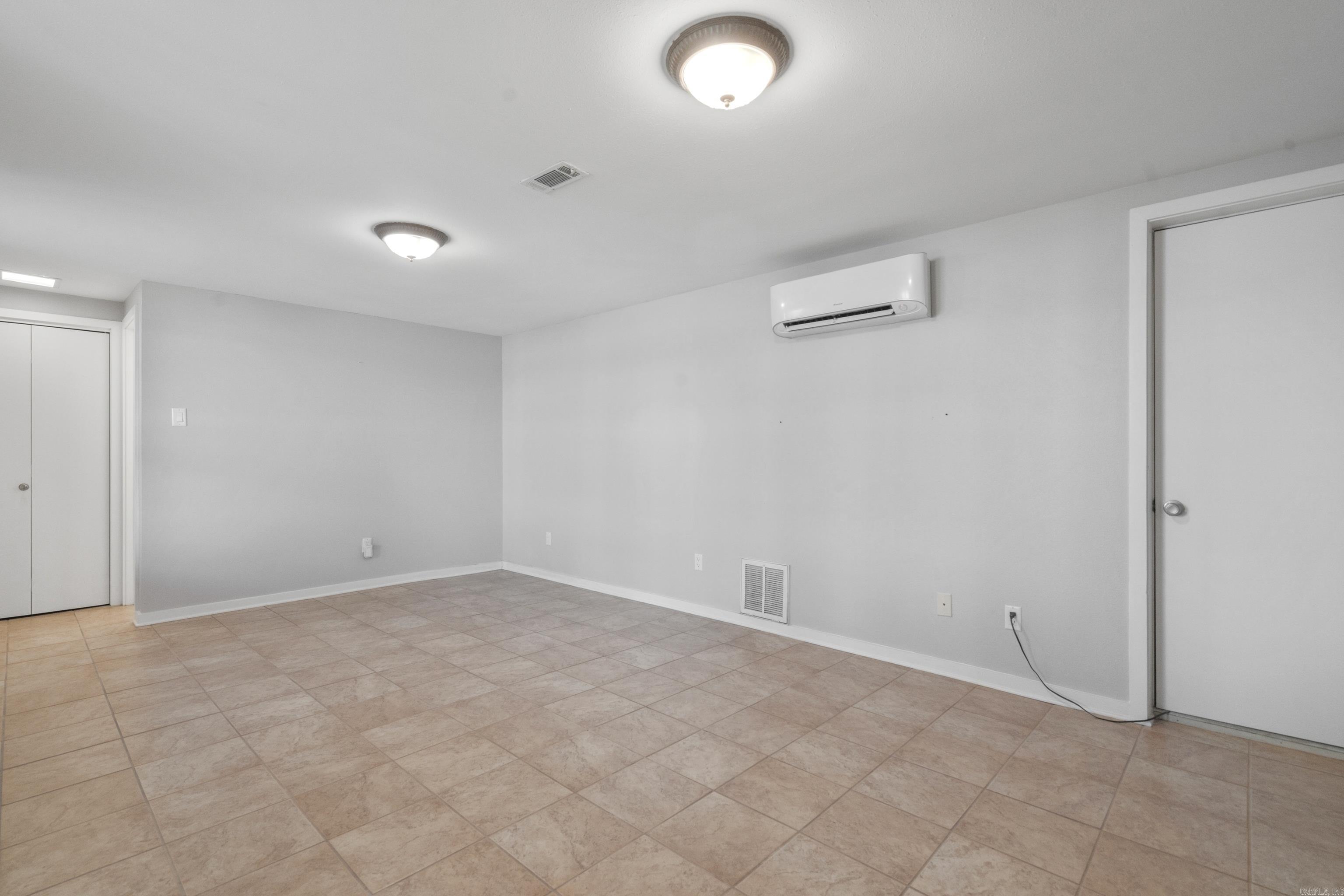 Hamilton Pointe HPR - Residential