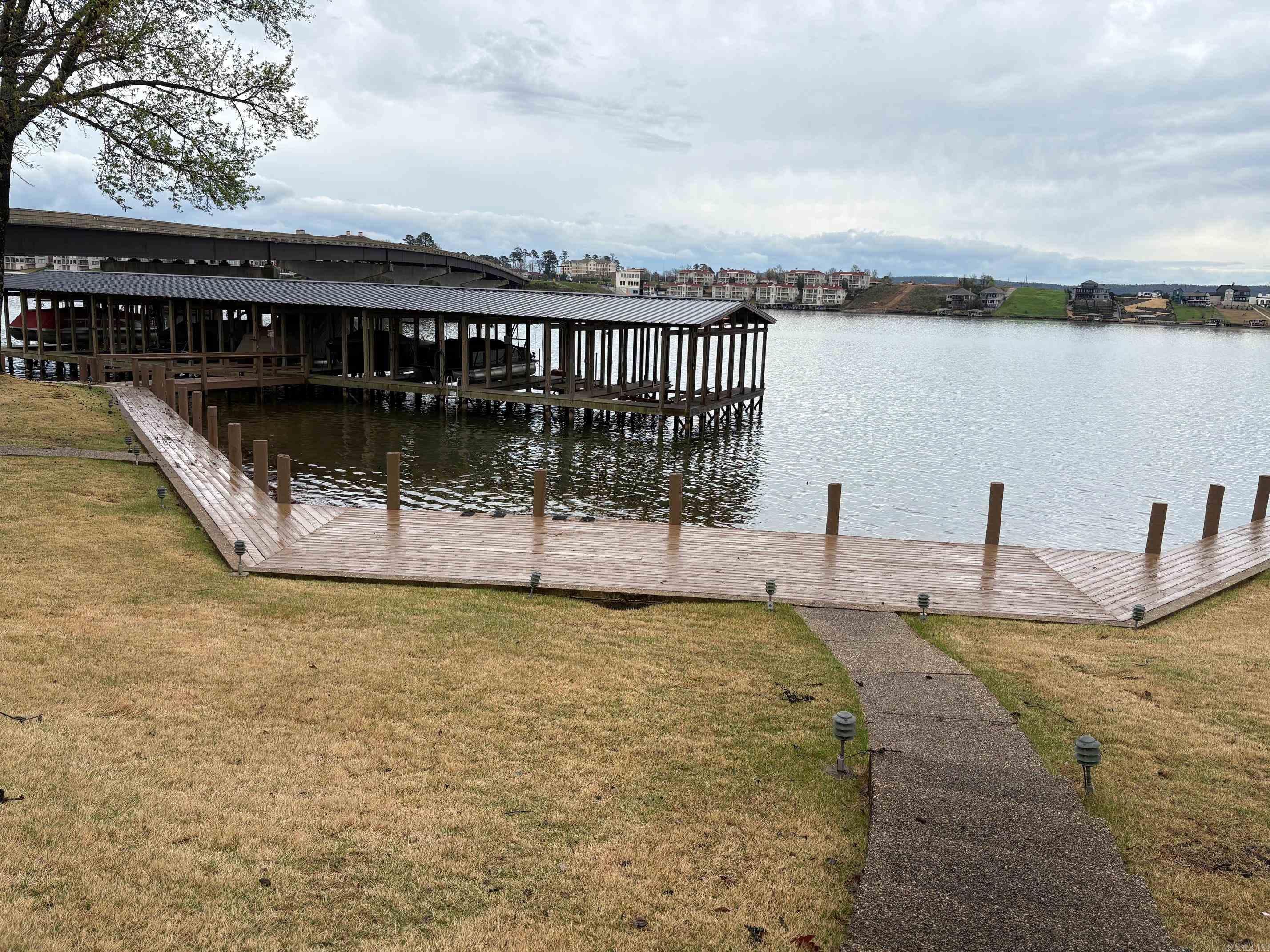 Hamilton Pointe HPR - Residential