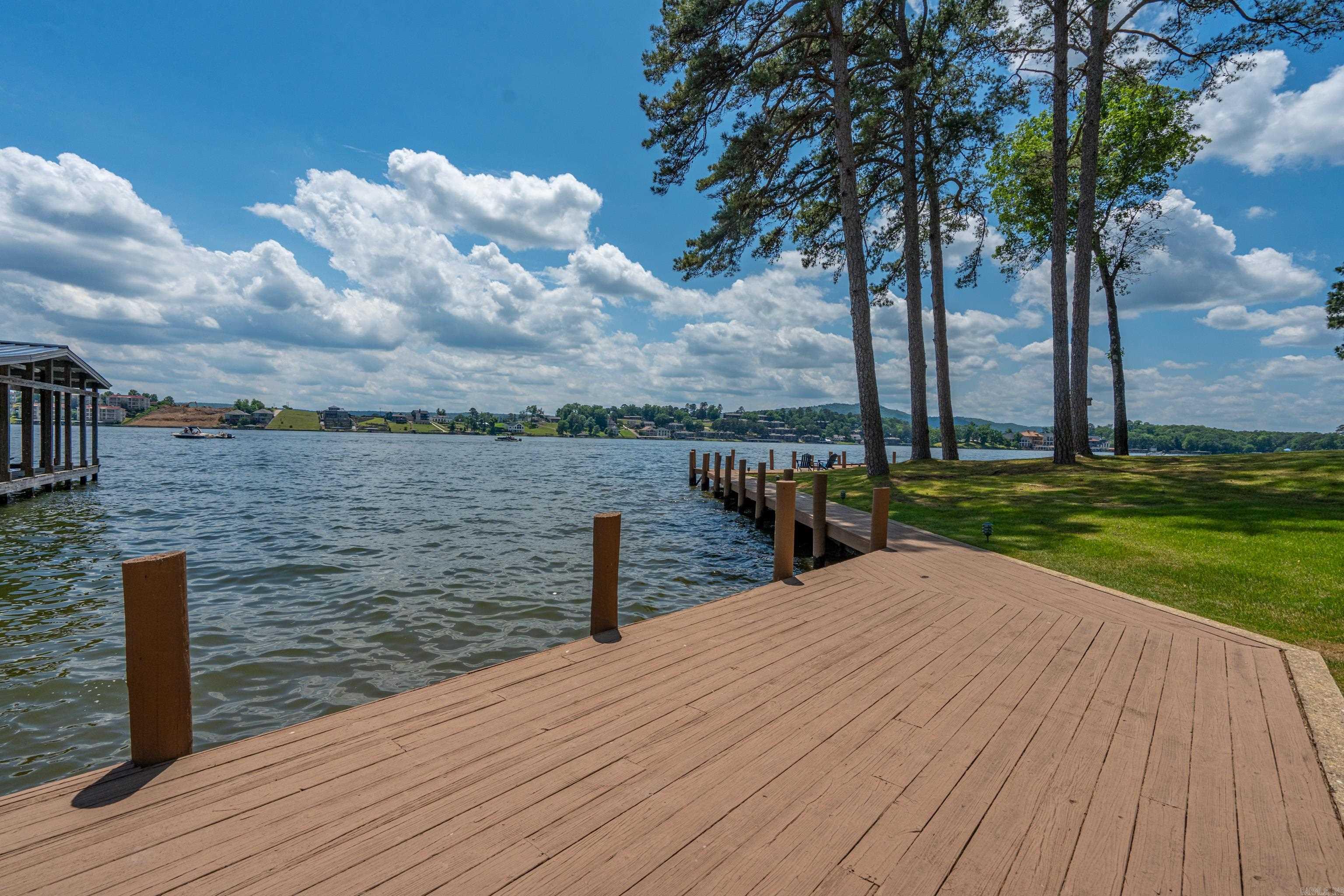 Hamilton Pointe HPR - Residential