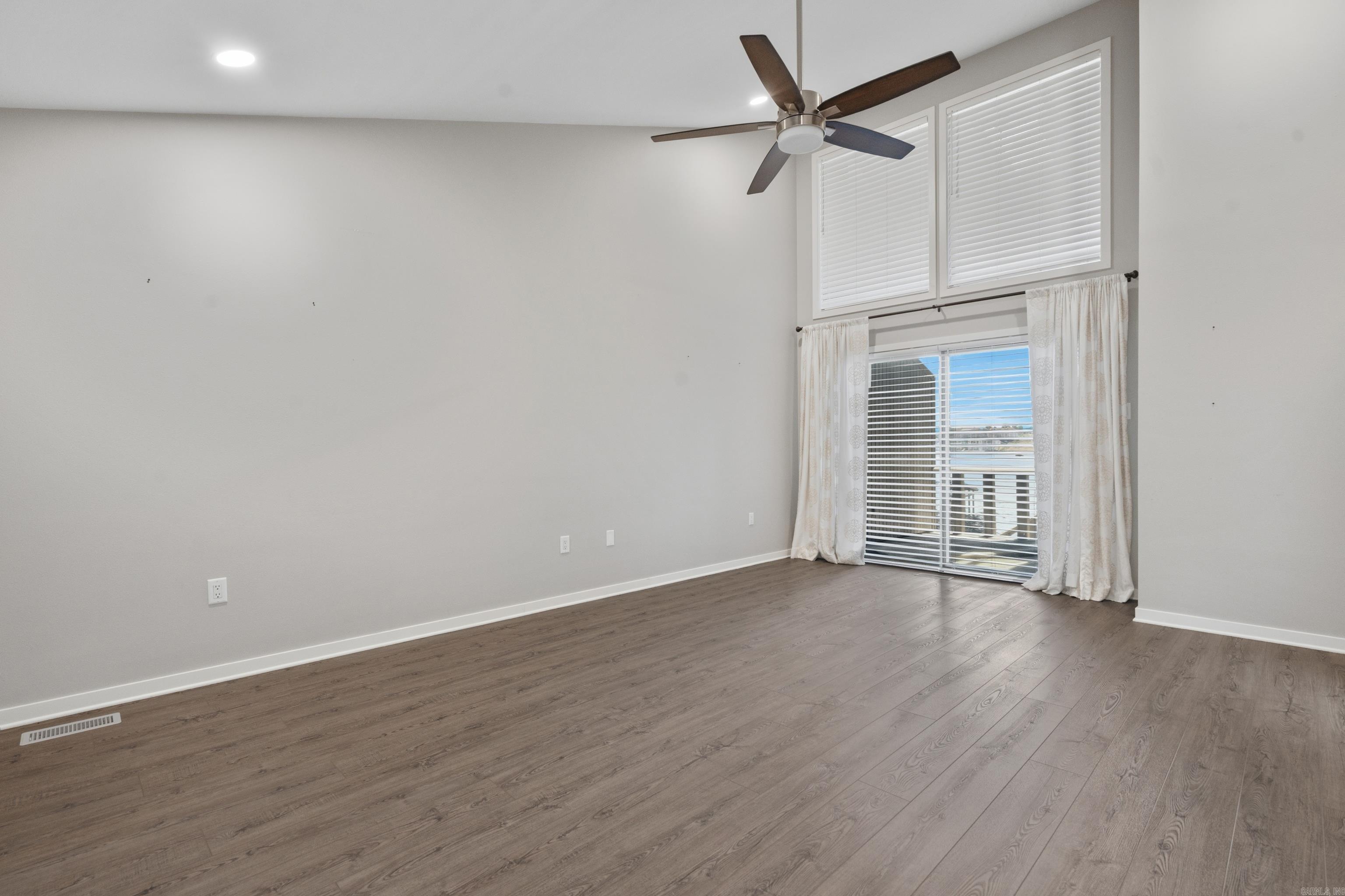 Hamilton Pointe HPR - Residential