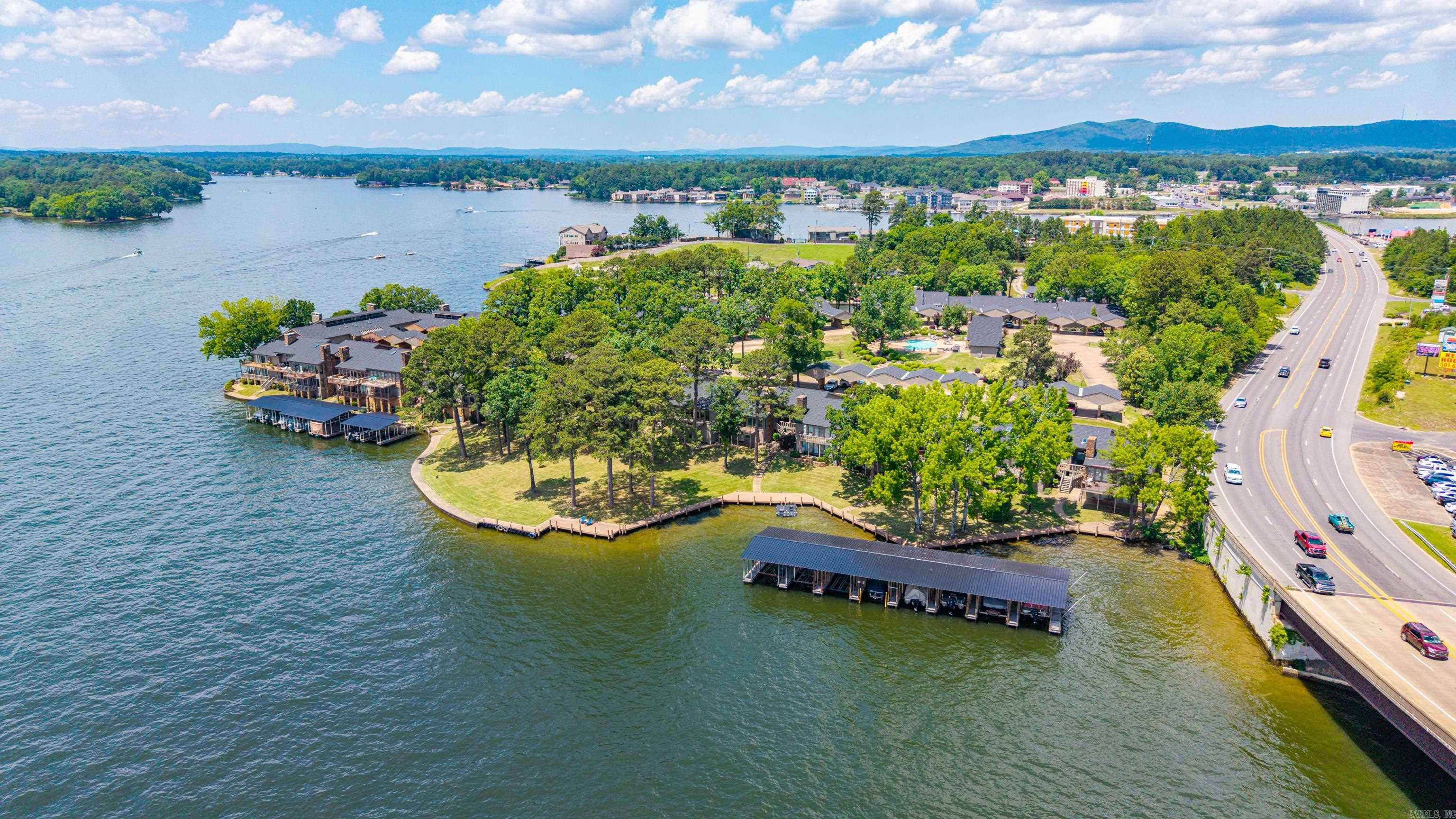 Hamilton Pointe HPR - Residential