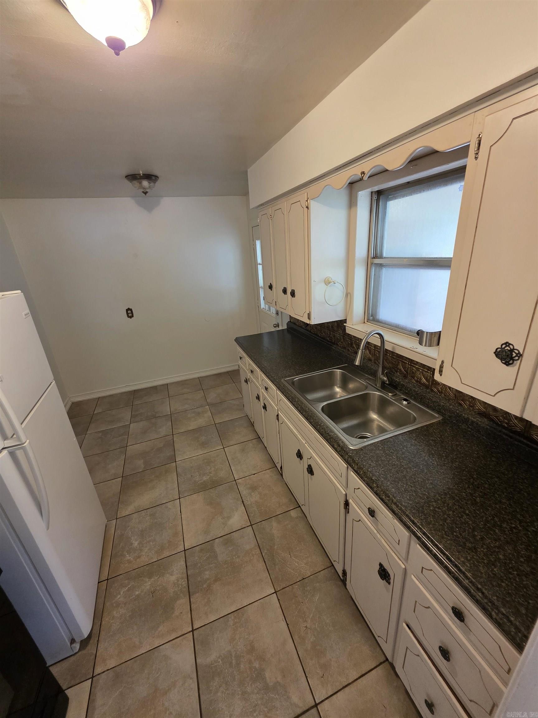 HAYS J H - Residential