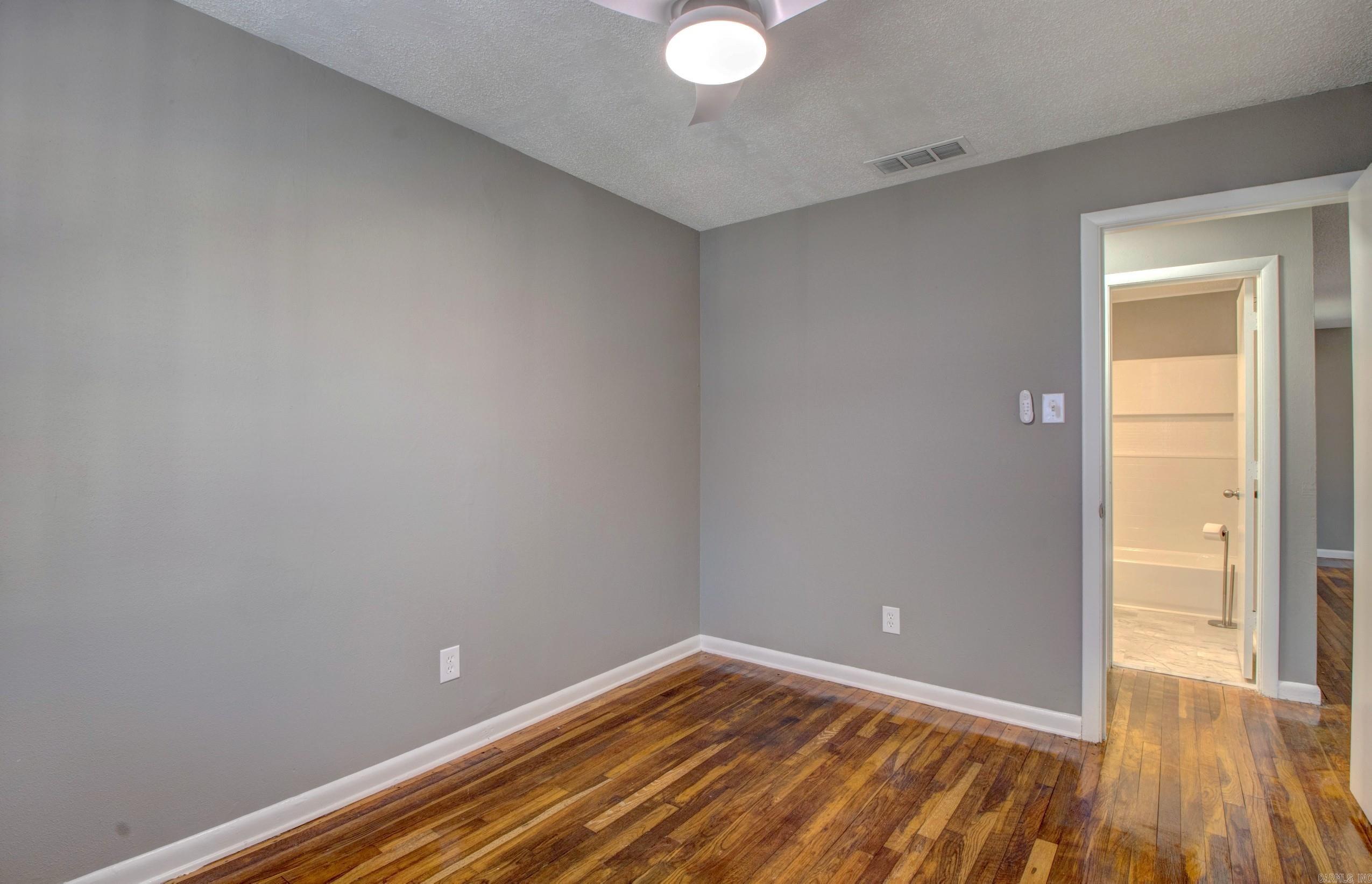 MEADOW LARK SUB - Residential