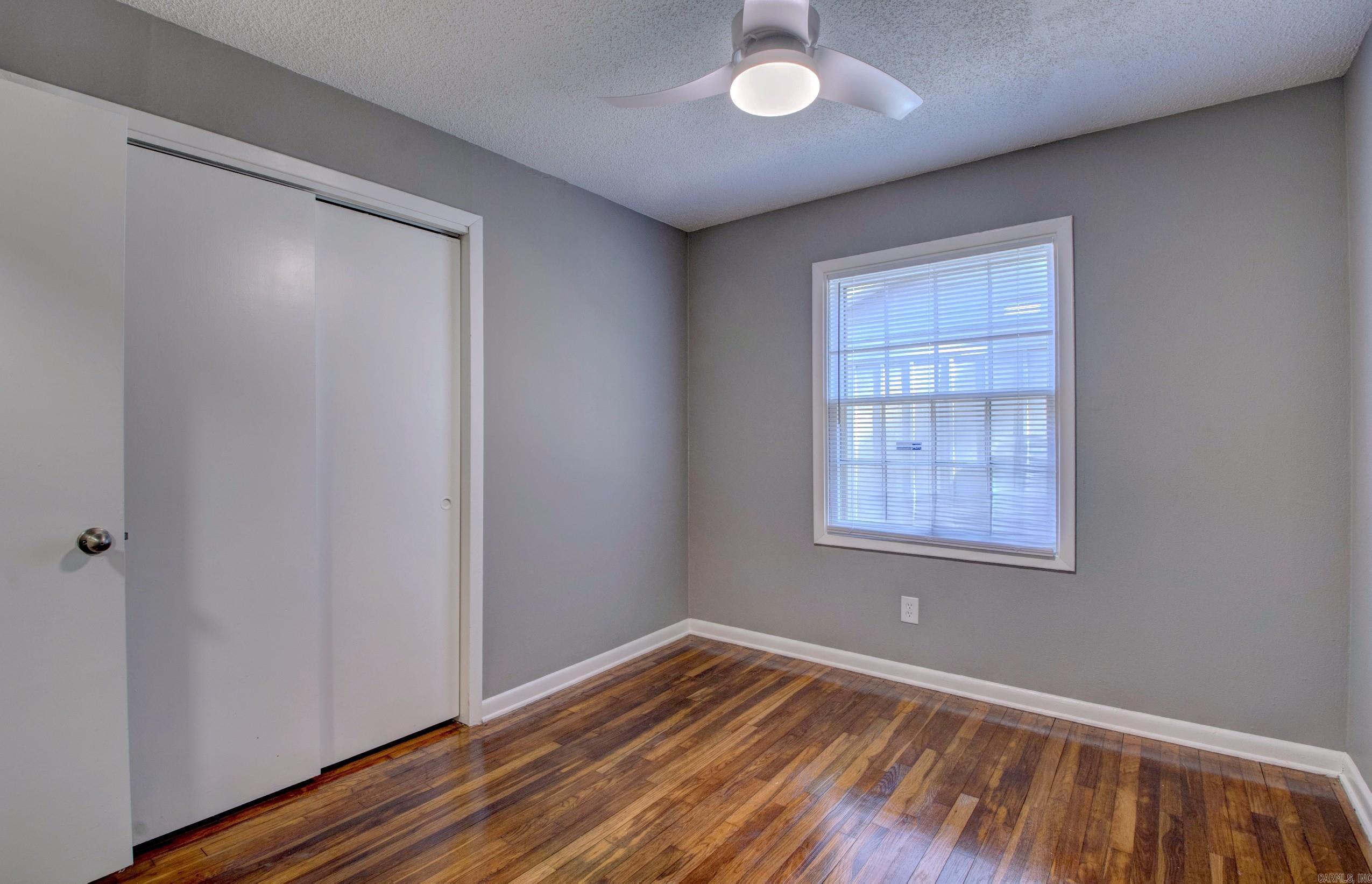 MEADOW LARK SUB - Residential