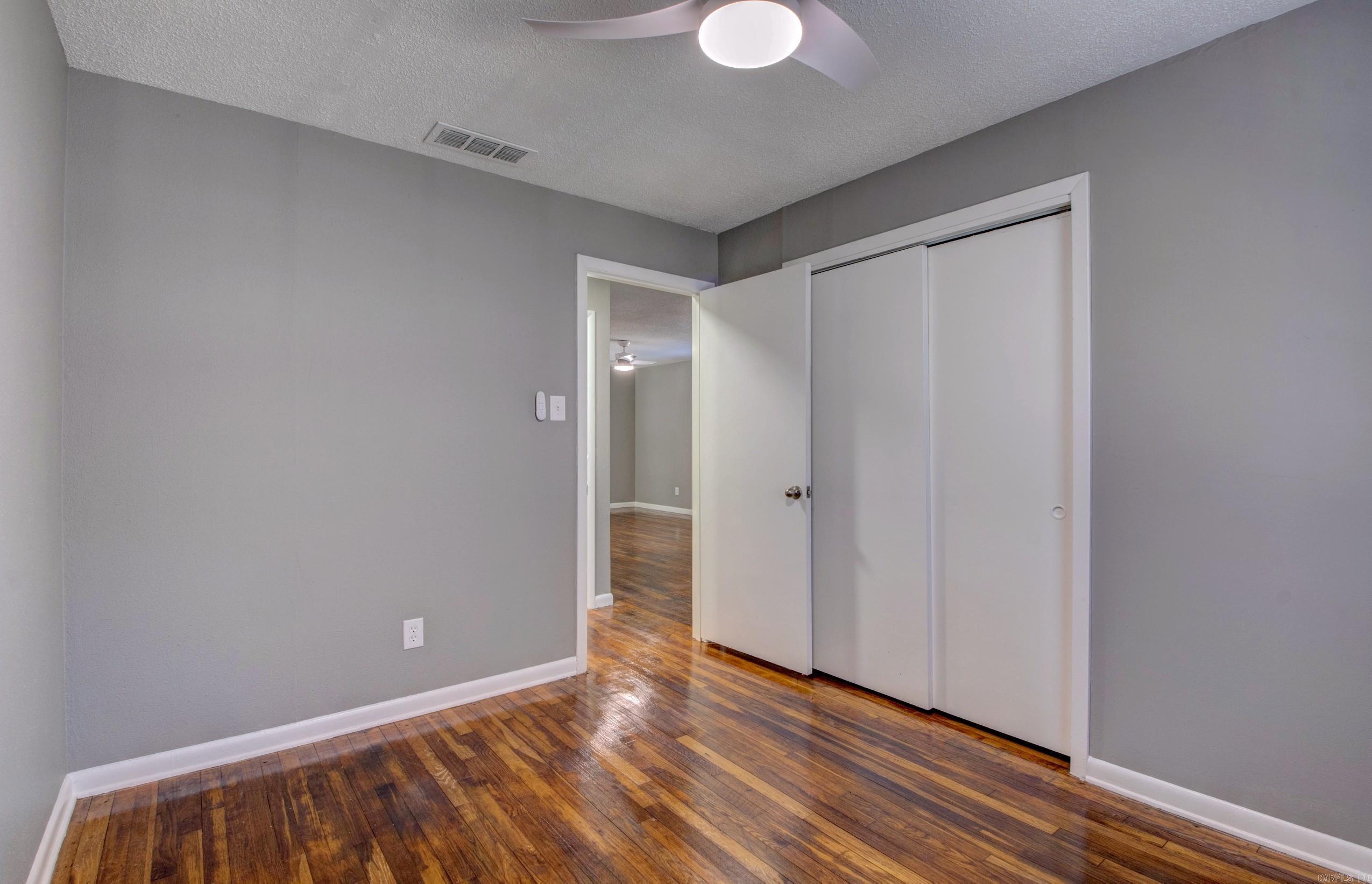 MEADOW LARK SUB - Residential