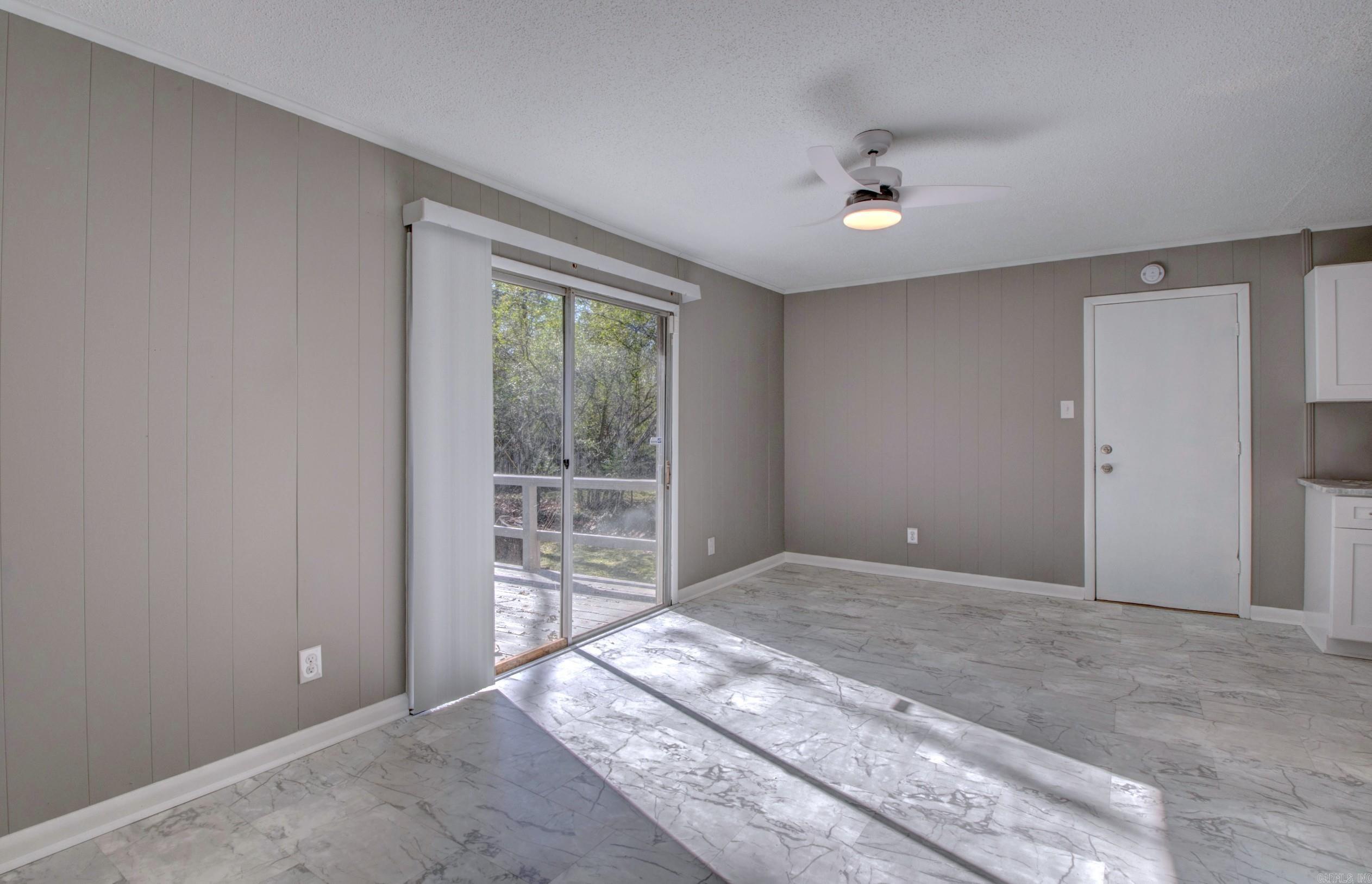 MEADOW LARK SUB - Residential