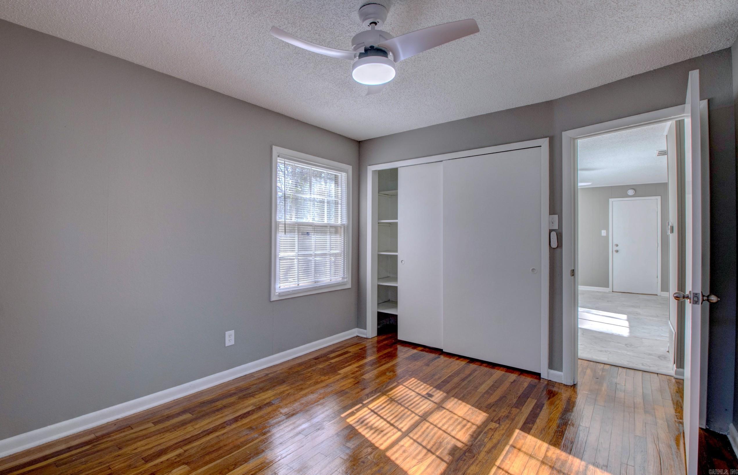 MEADOW LARK SUB - Residential