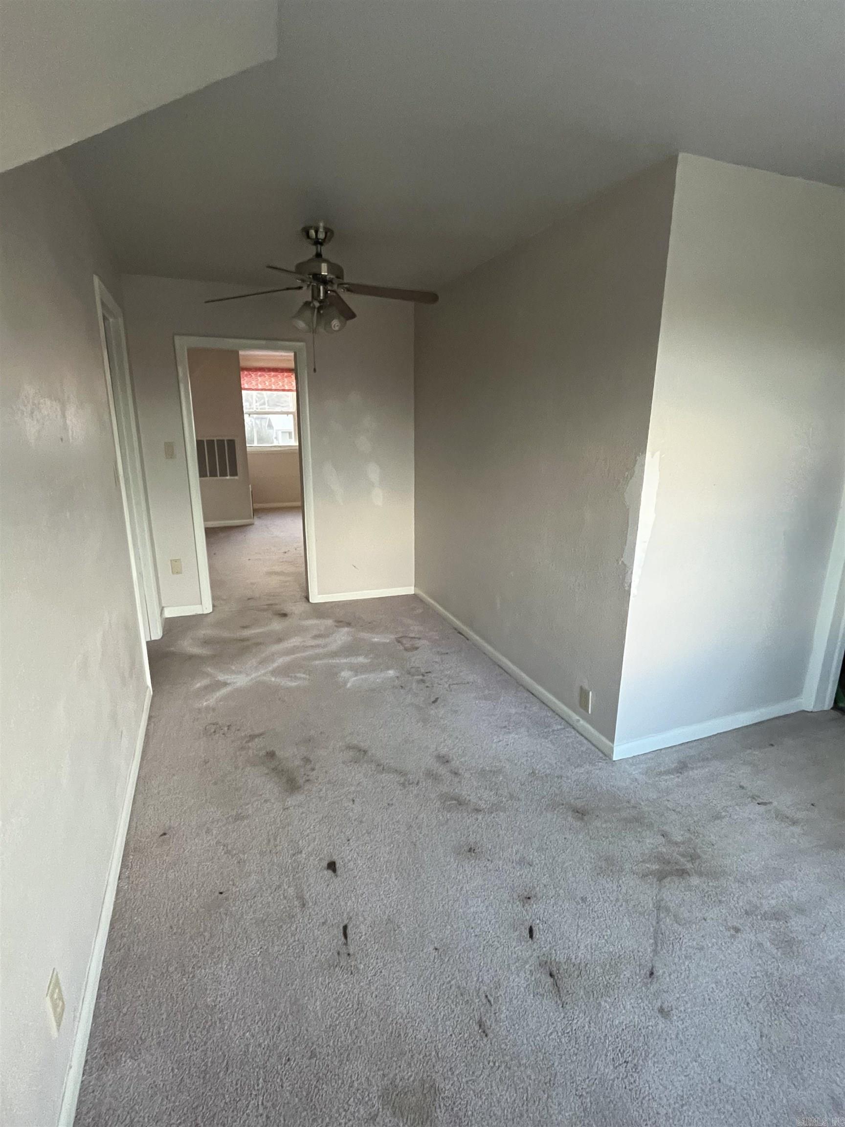 BENTON & MOODY - Residential