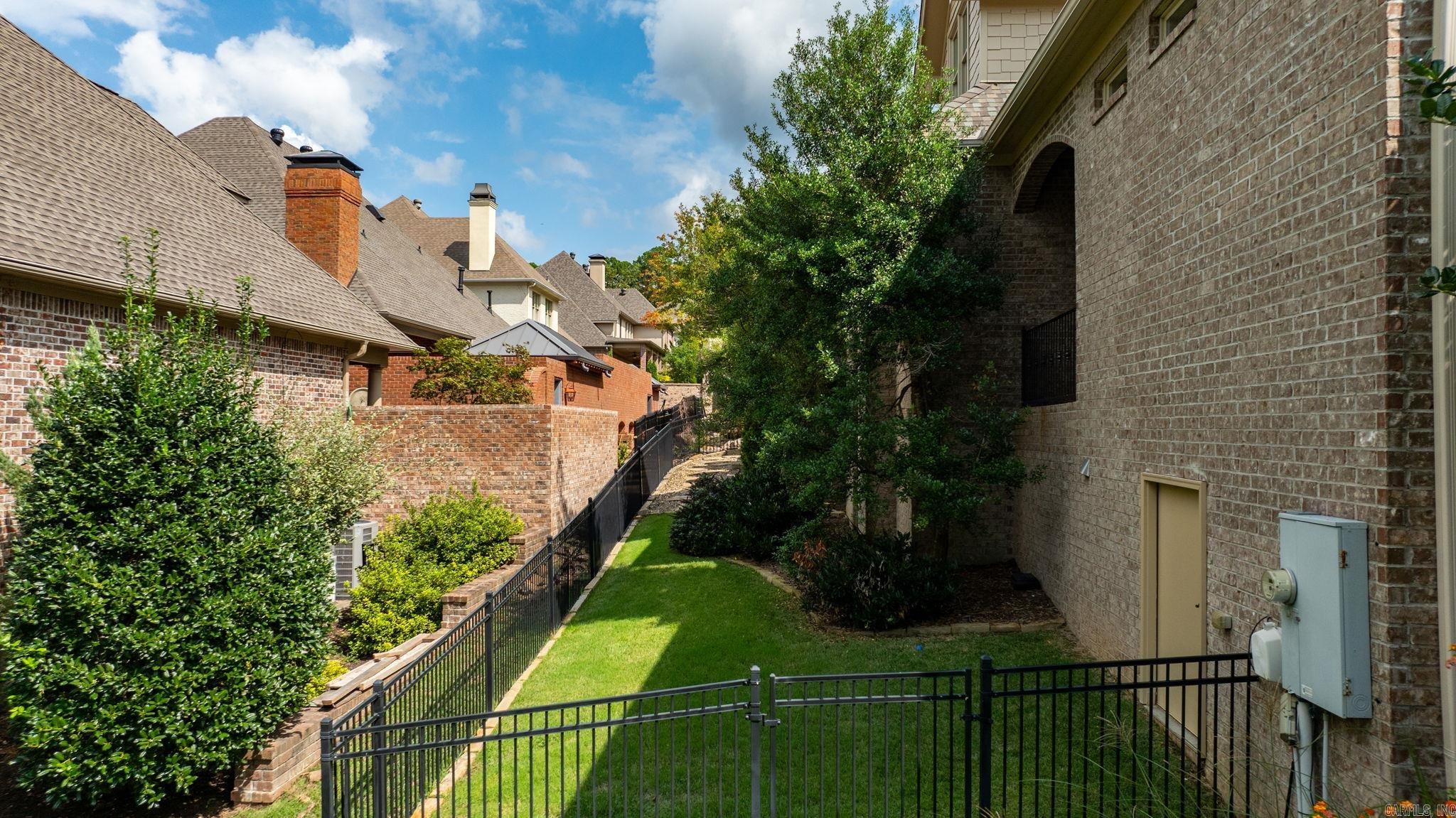 CHENAL VALLEY THE ARBORS - Residential