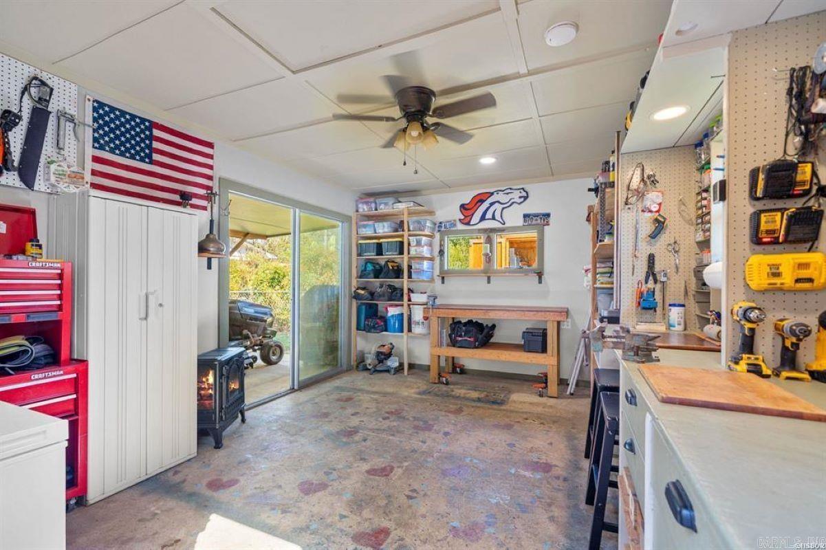 PARK SHORES - Residential