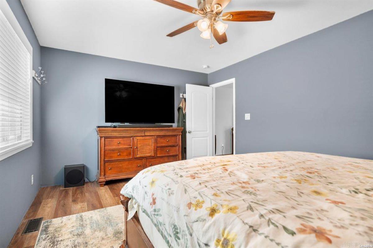 PARK SHORES - Residential