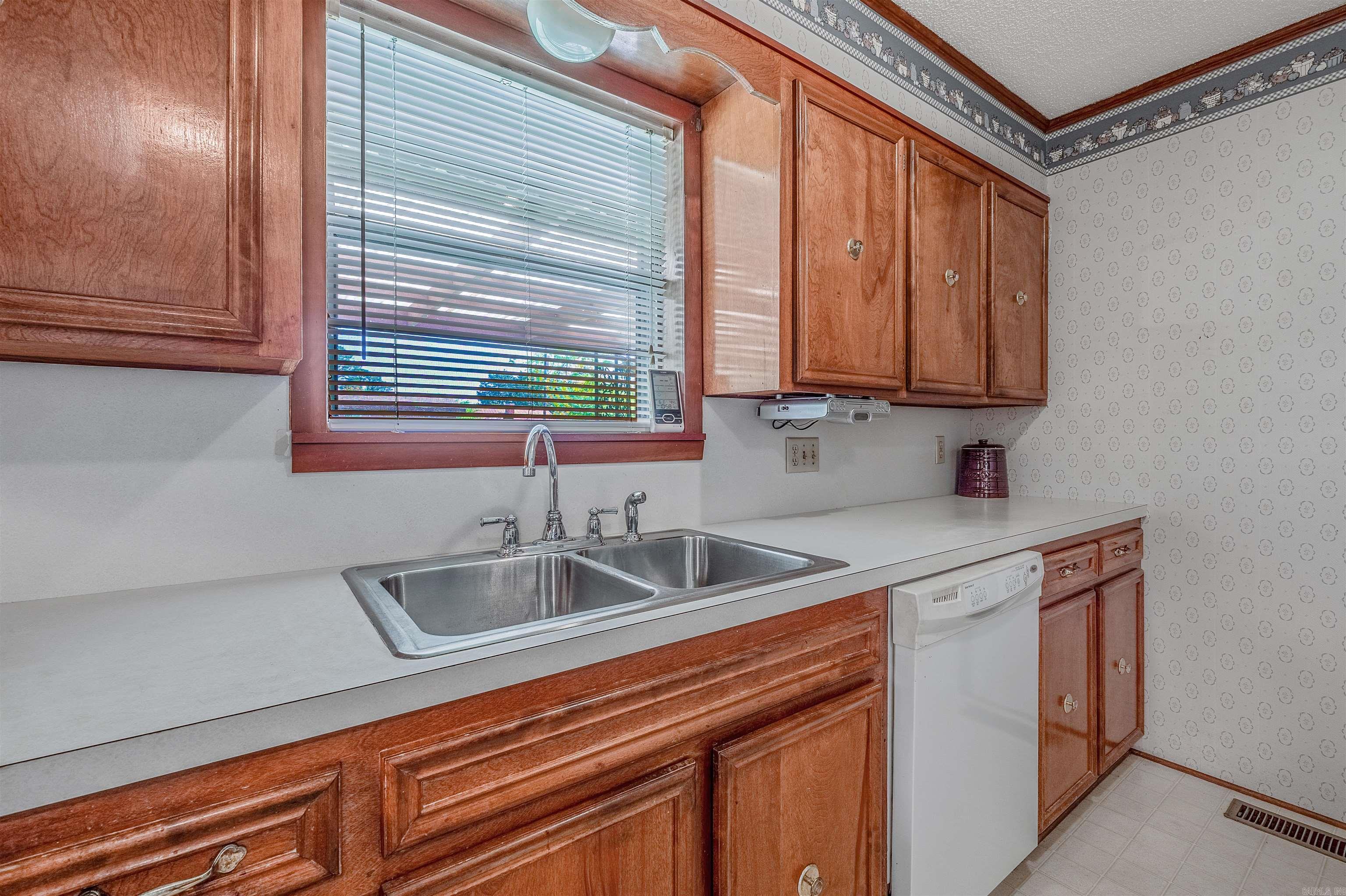 CEDAR GLADES - Residential