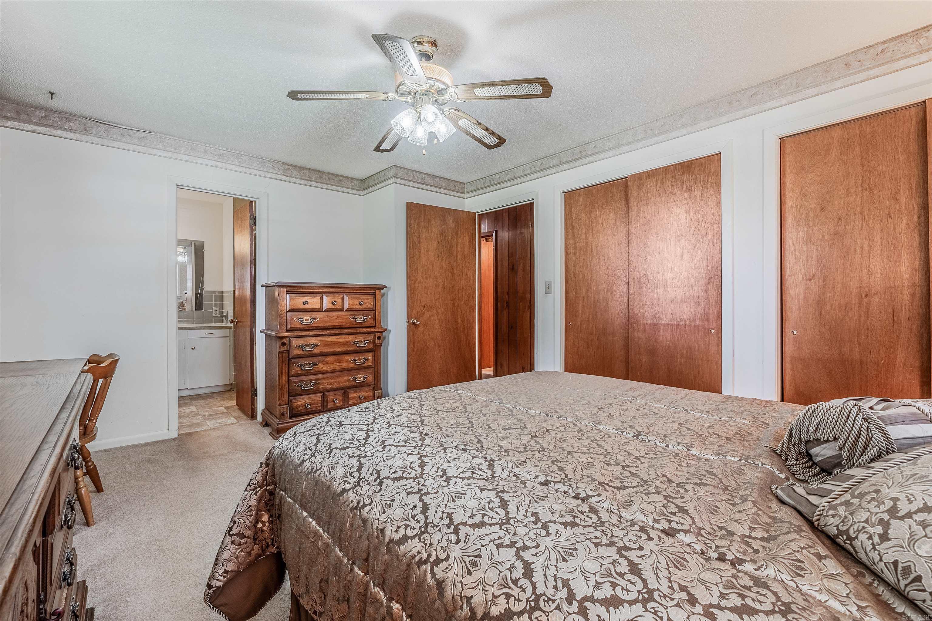 CEDAR GLADES - Residential