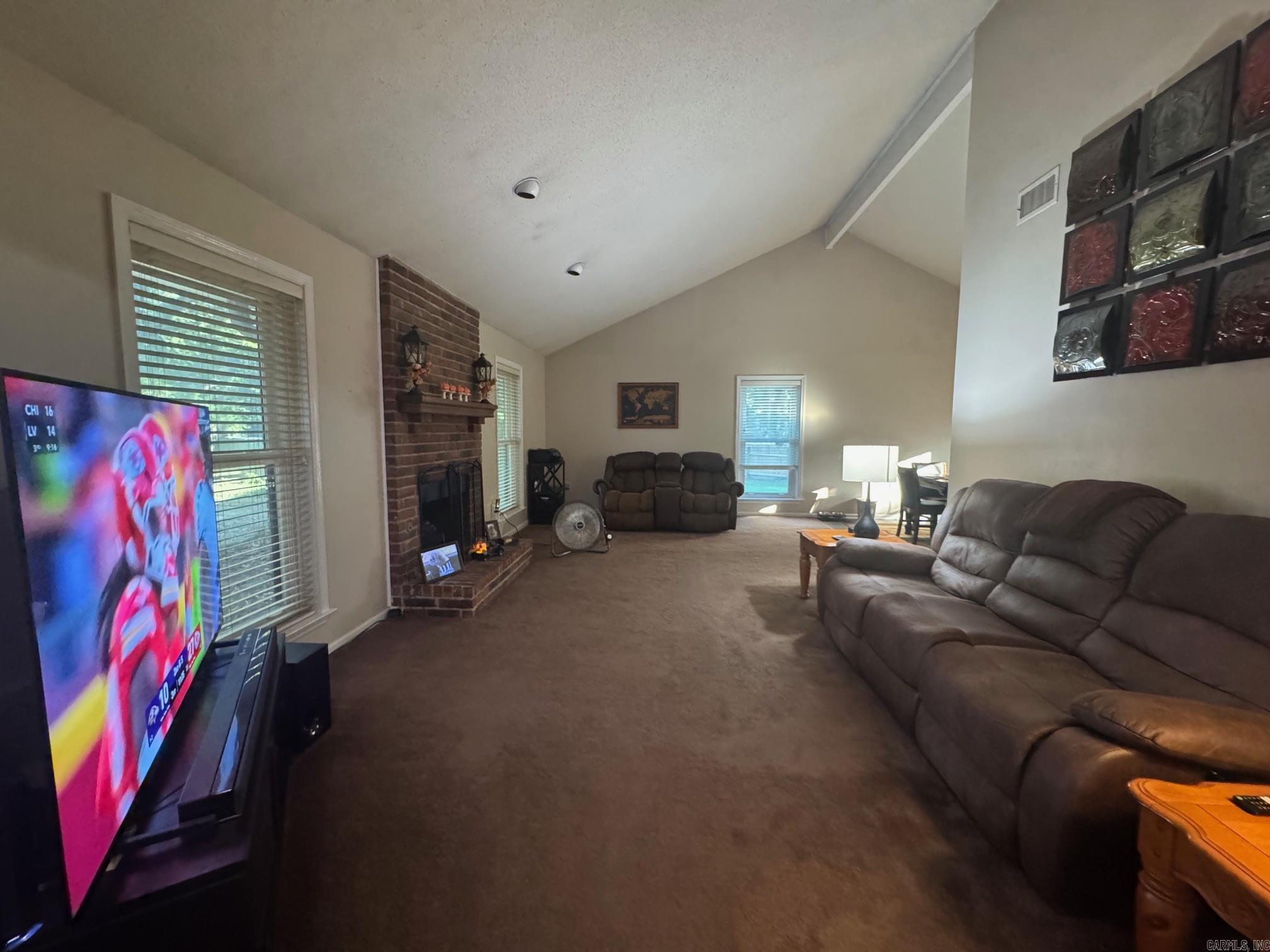TUCKER CREEK - Residential