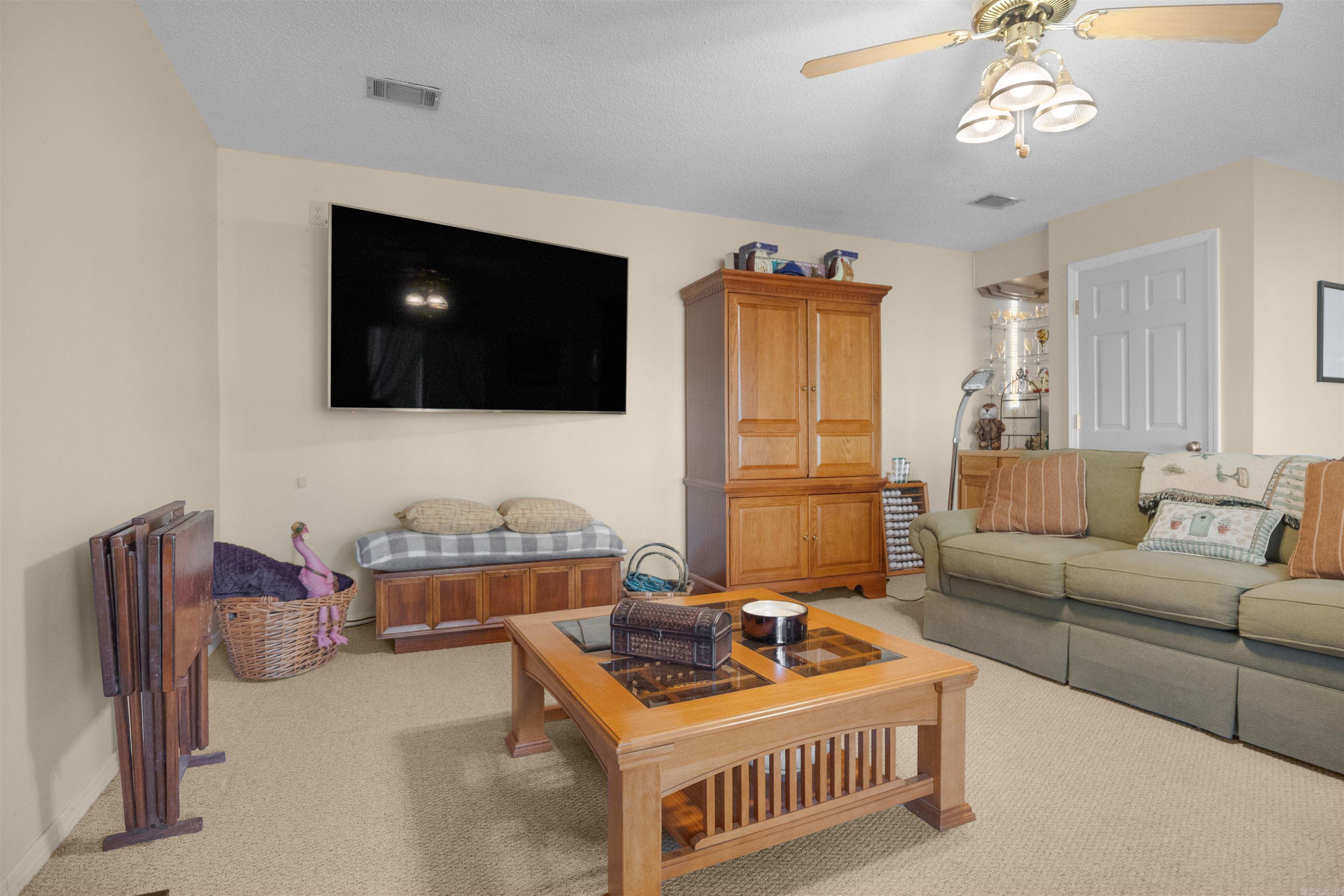 DIAMONDHEAD BLOCK H - Residential