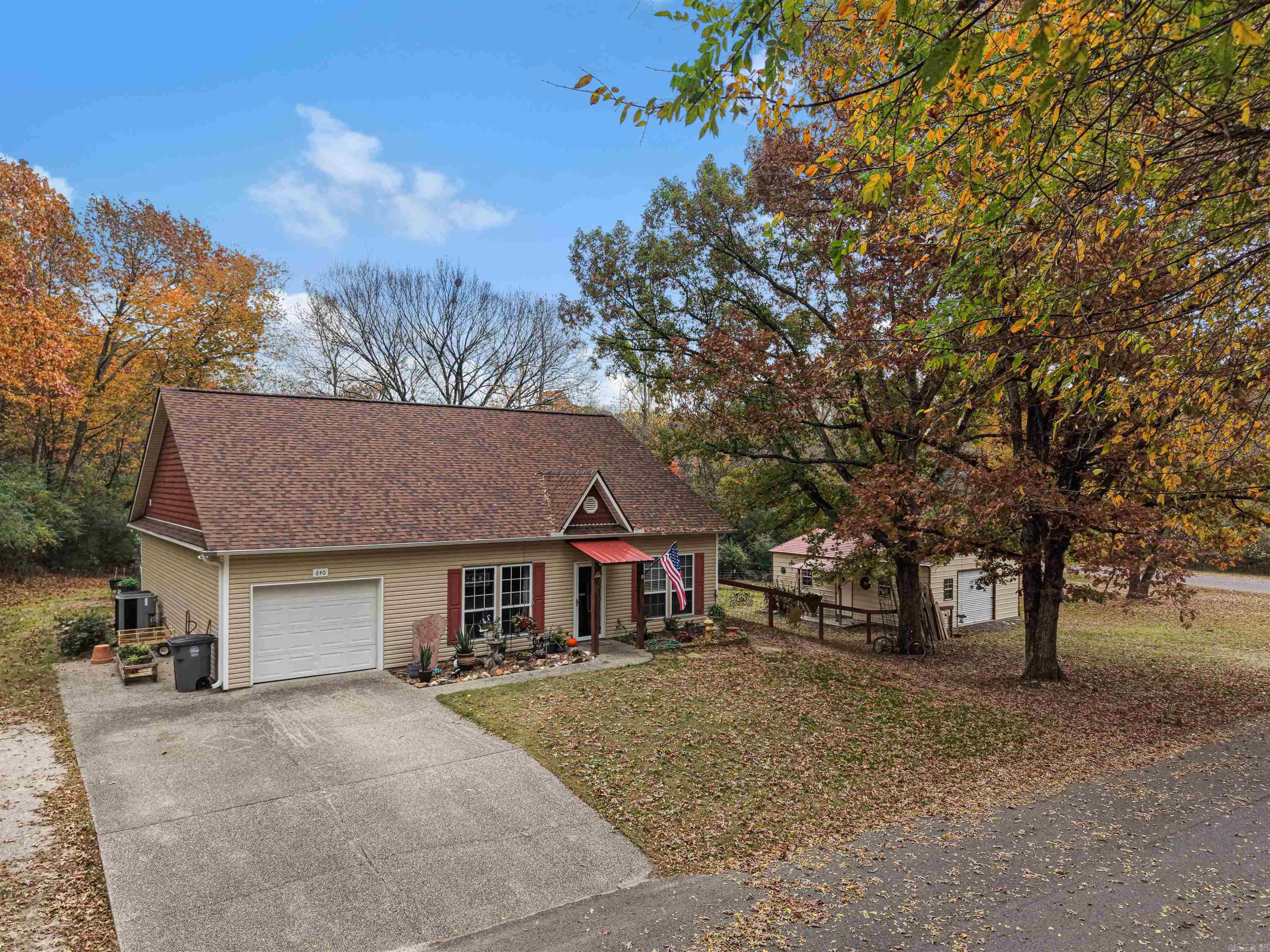 MCCLARD, L.A. - Residential