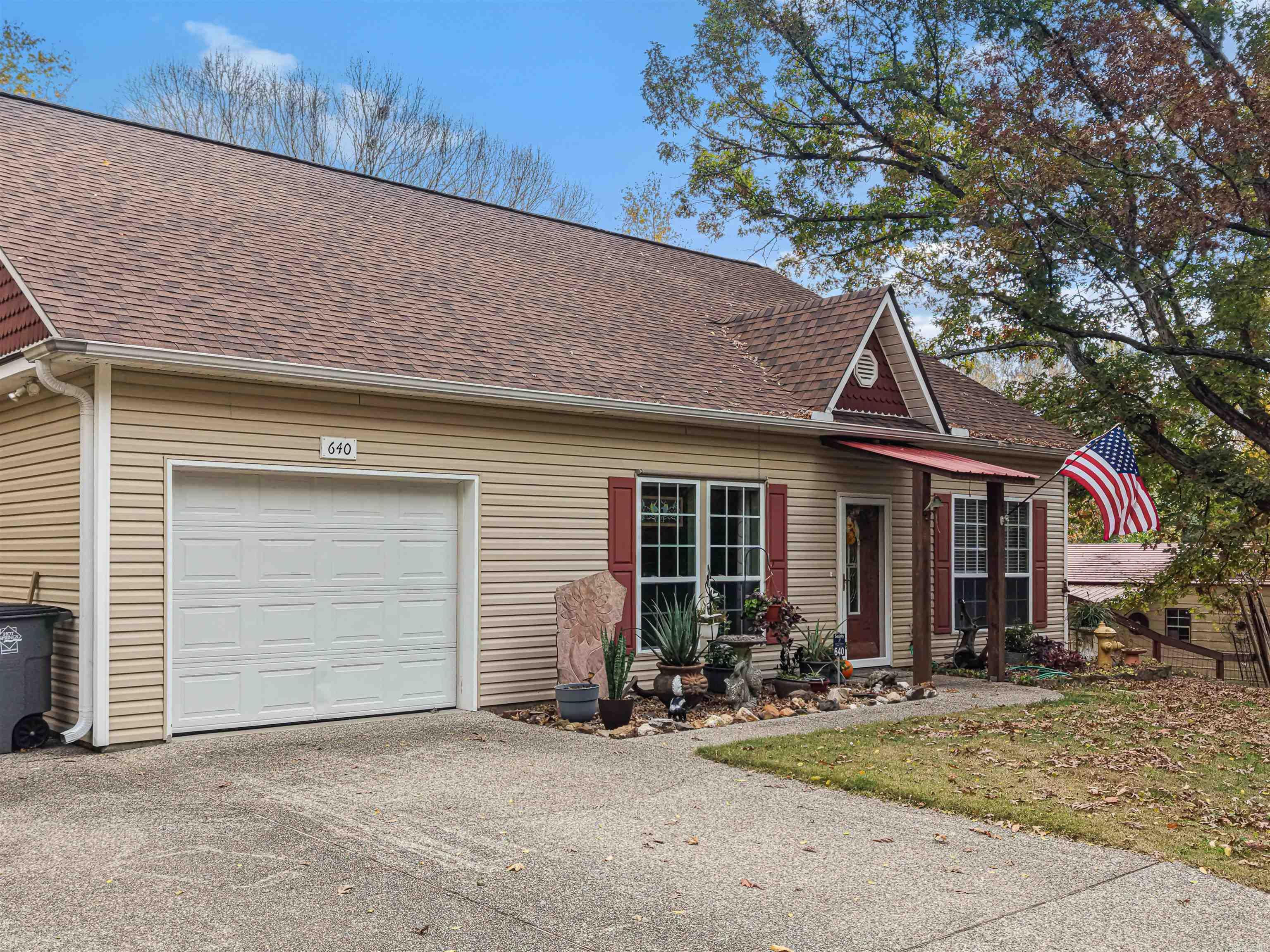 MCCLARD, L.A. - Residential