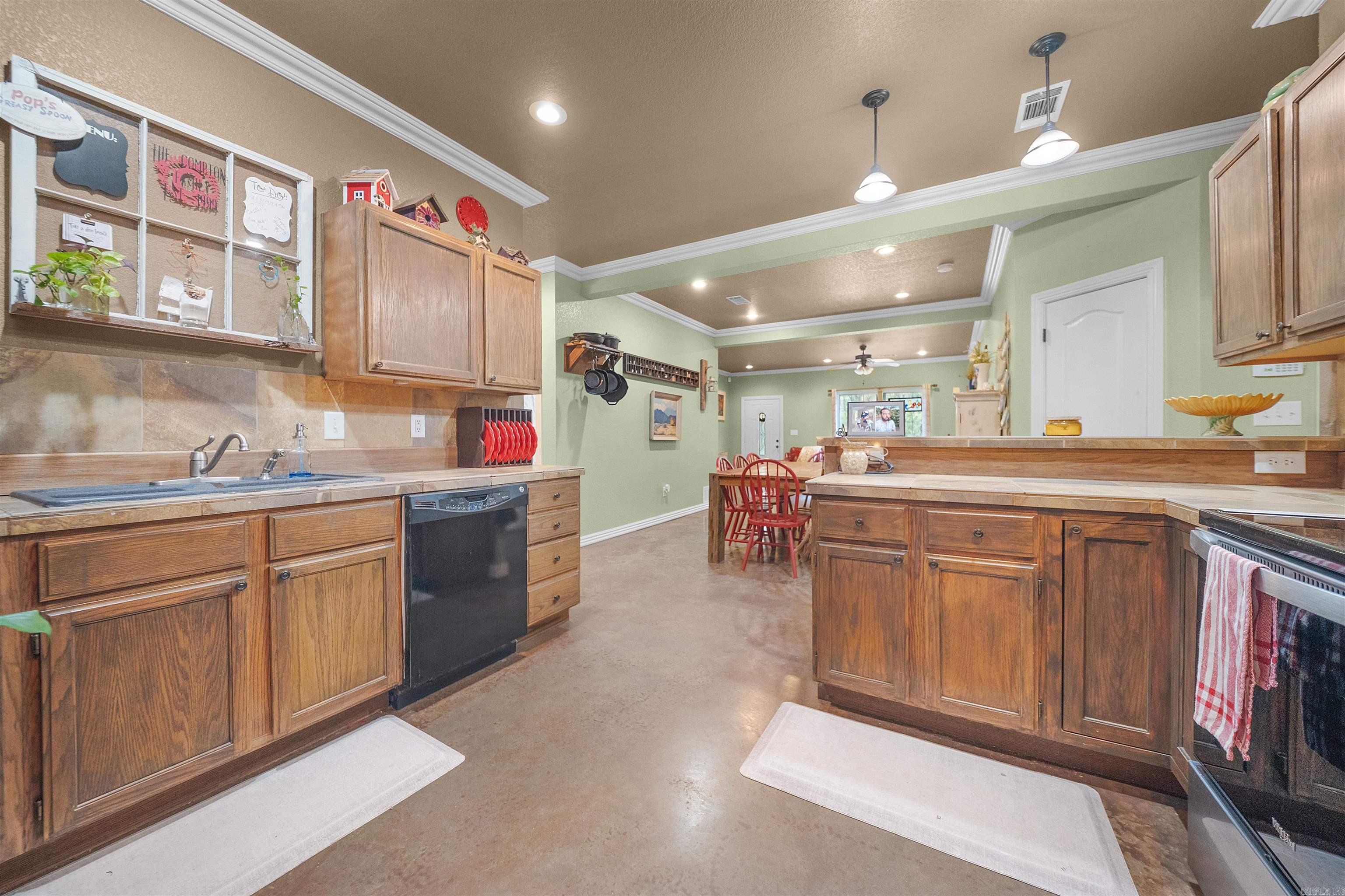 MCCLARD, L.A. - Residential