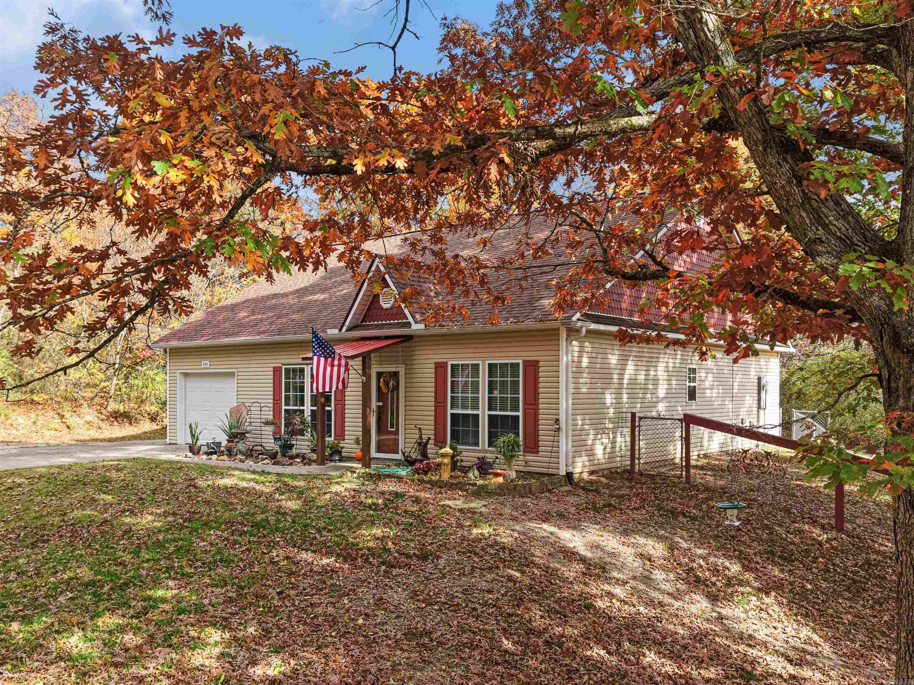 MCCLARD, L.A. - Residential